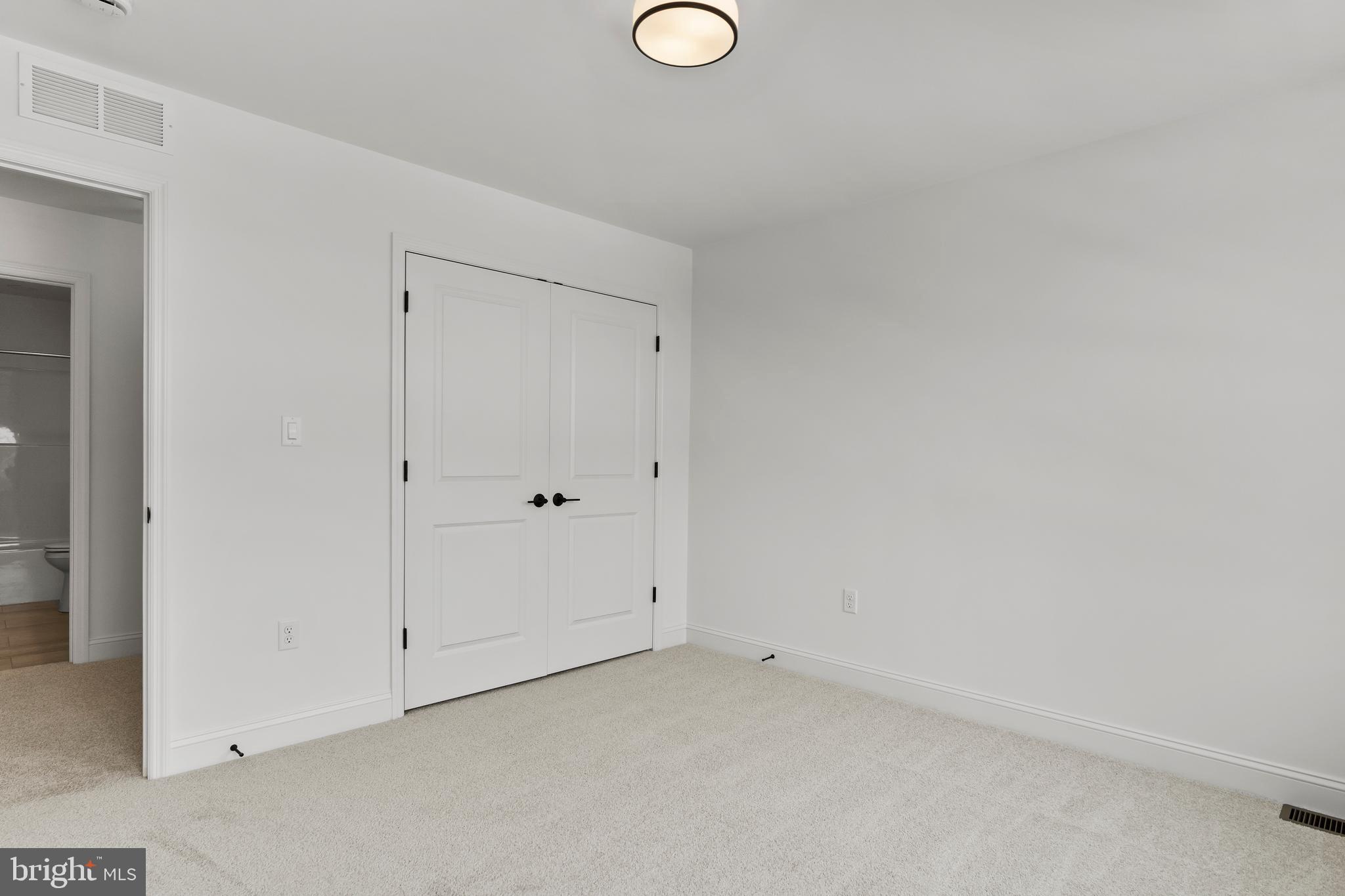 HUNTLEIGH - Residential
