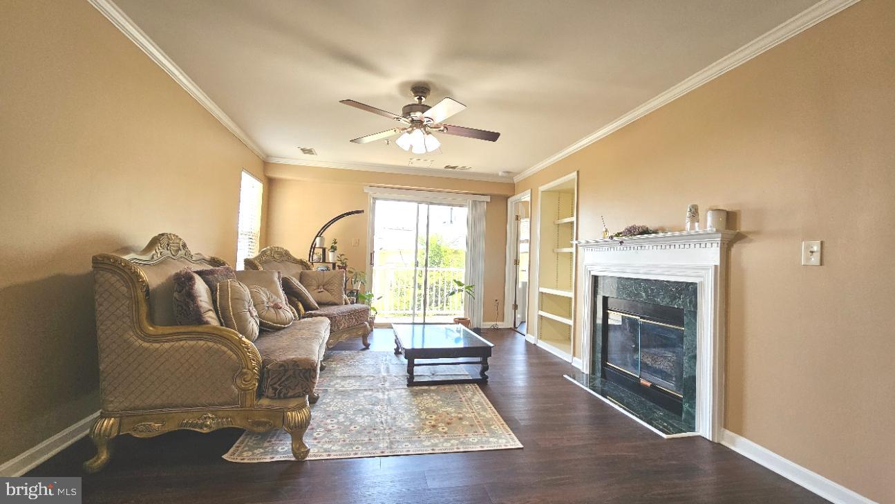 SUMMERHOUSE CONDO - Residential