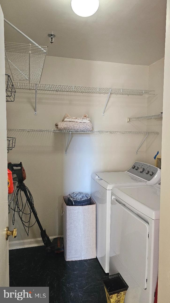 SUMMERHOUSE CONDO - Residential