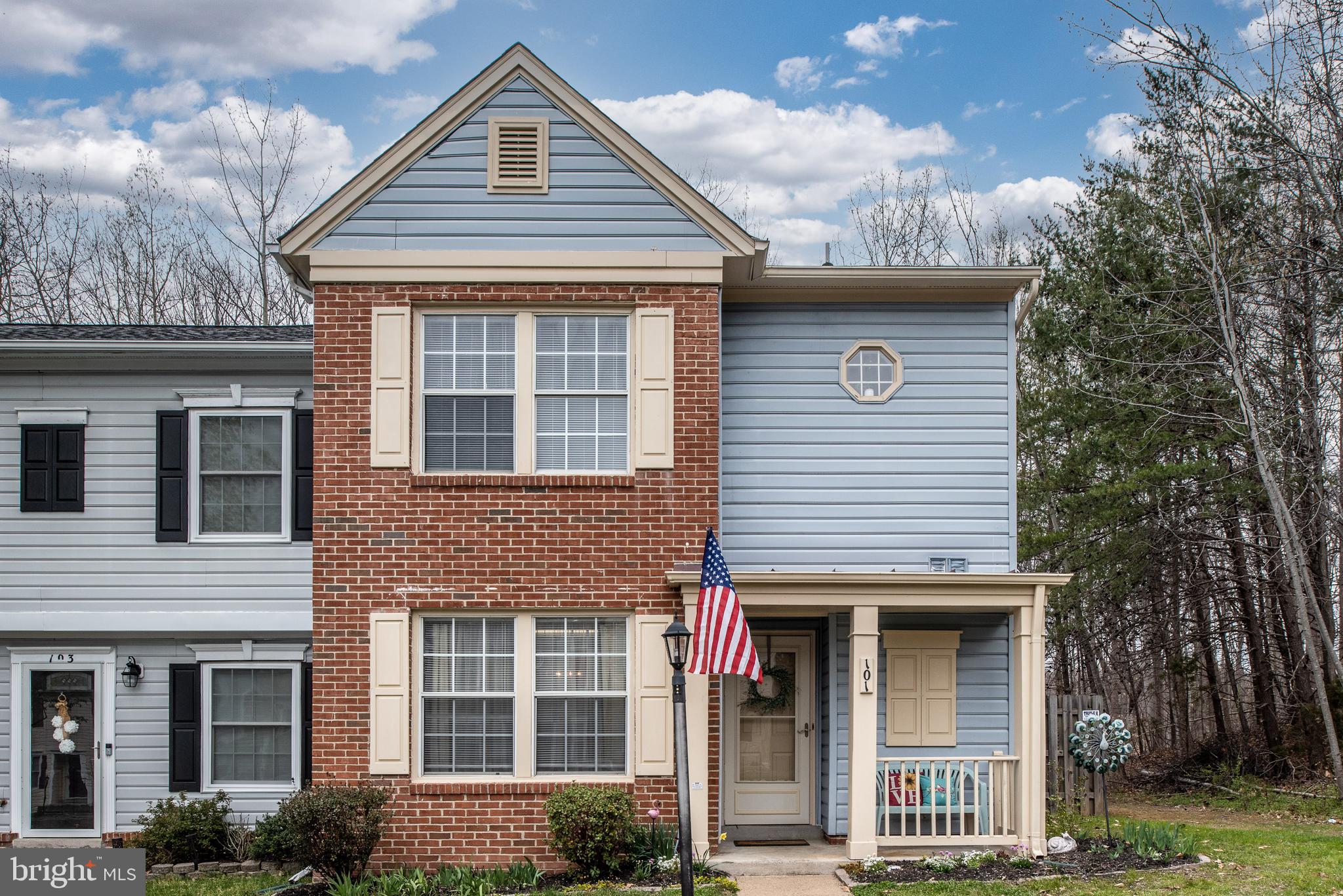 Well Maintained End Unit Townhome located just minutes from Quantico! Home features New Waterproof Vinyl Plank Flooring throughout the main level and New Neutral Carpet throughout the upper level. The Large Eat-In Kitchen features Stainless Appliances and New Granite Countertops. A Dining Room, Cozy Family Room with Fireplace, and a Half Bathroom finish out the main level. Upstairs you will find 2 Primary Bedrooms each with its own En-Suite Bathroom! The Owners Suite boasts a Vaulted Ceiling and Walk-In Closet! Newer Water Heater, Furnace, & AC. Fenced Backyard backs to trees! Conveniently located close to major commuting routes, Quantico VRE Station, and Shopping.