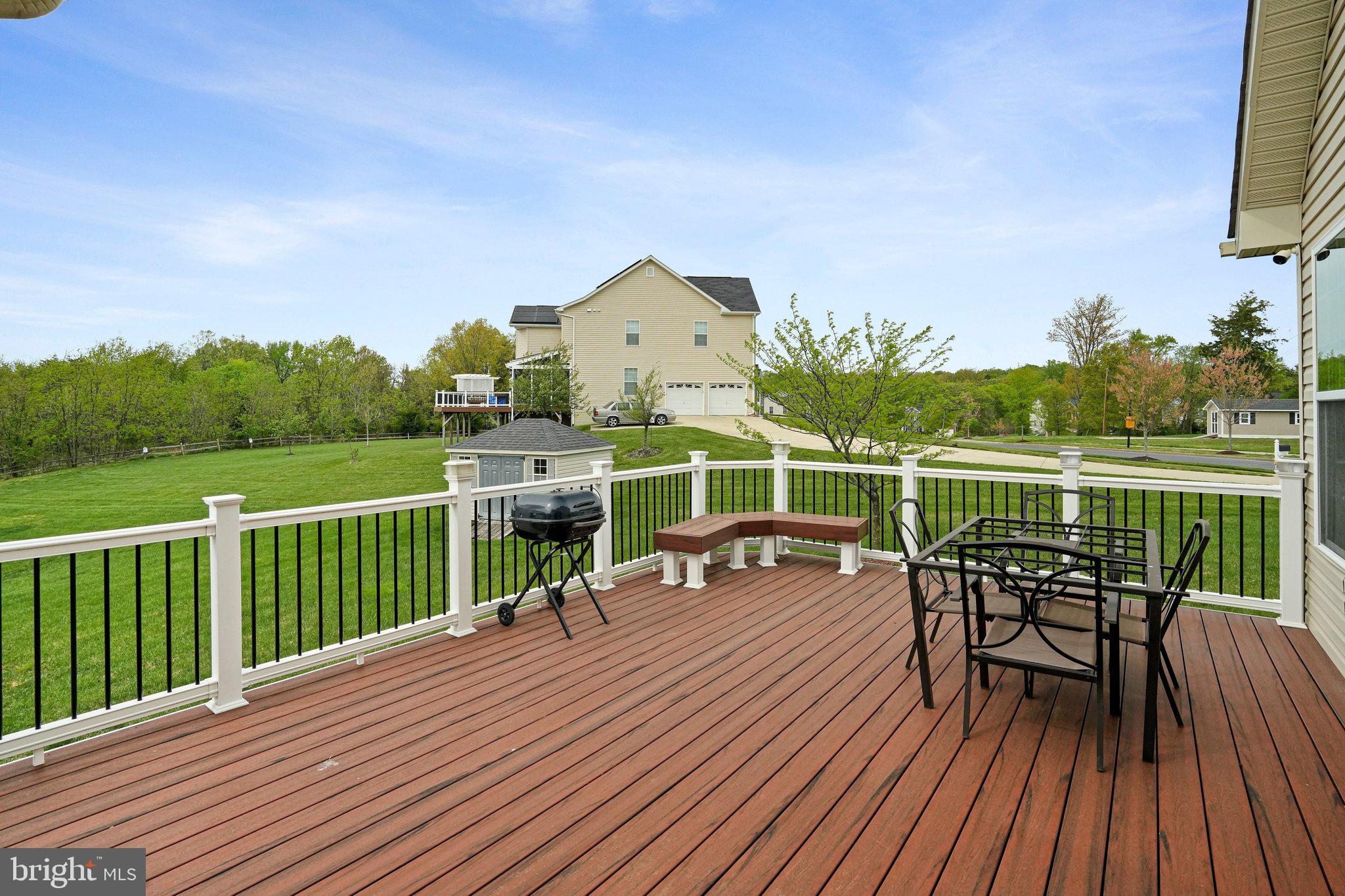 WASHINGTON OVERLOOK - Residential