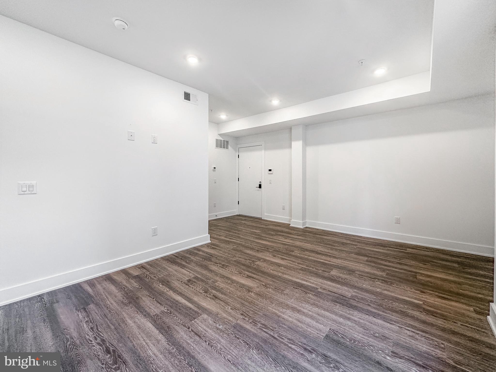 FRANCISVILLE - Commercial Sale