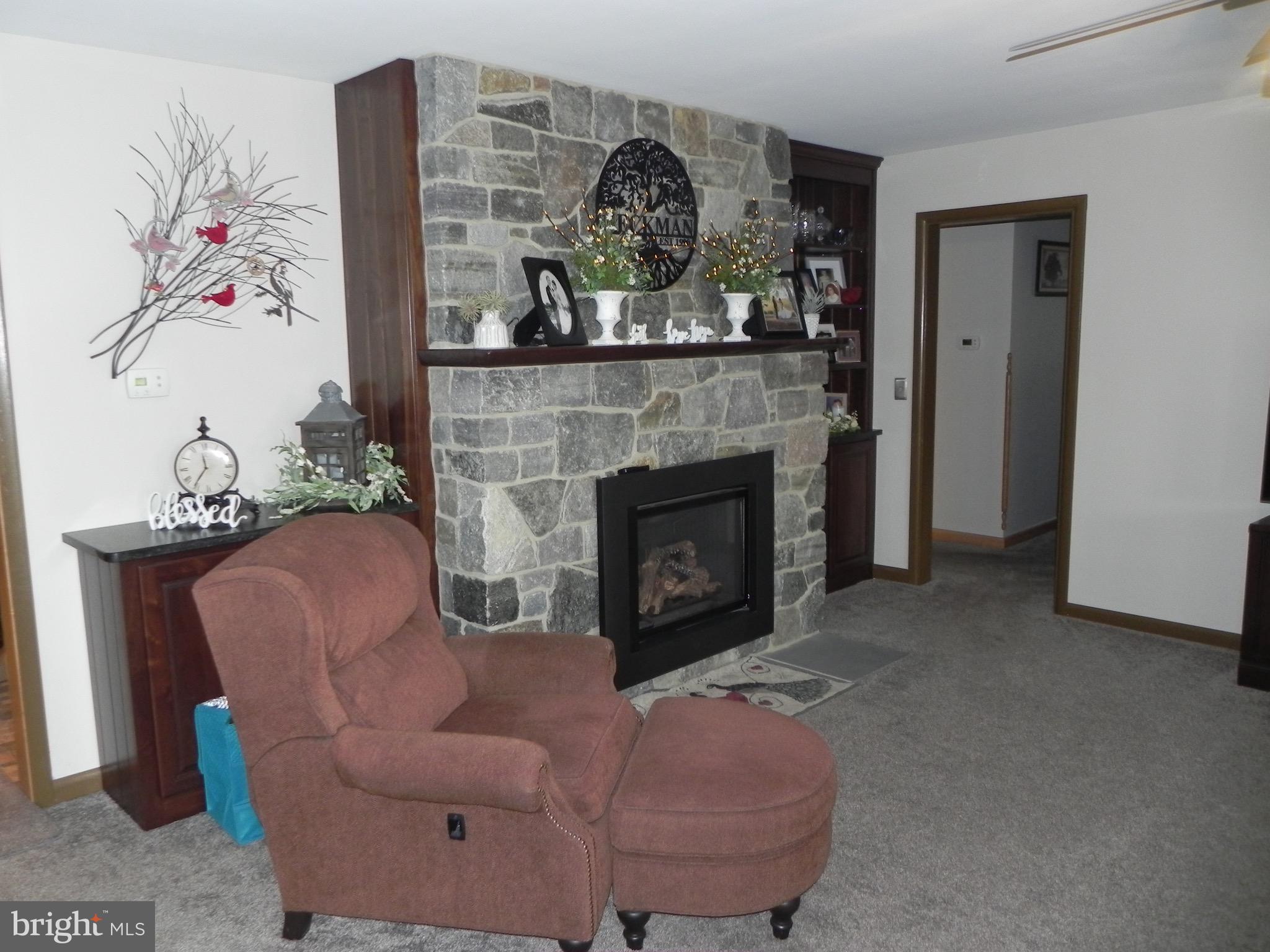 MERCERSBURG - Residential