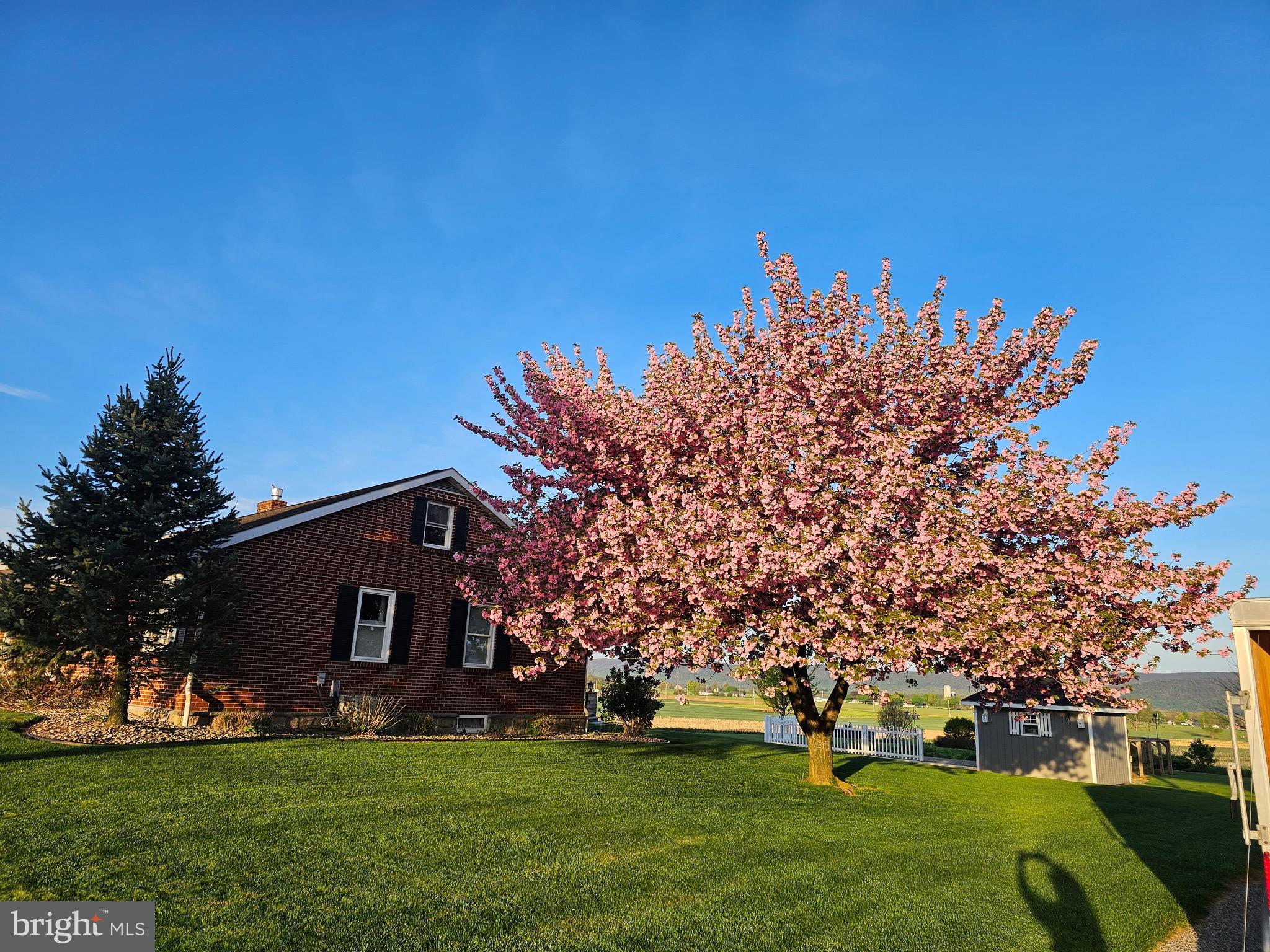 MERCERSBURG - Residential