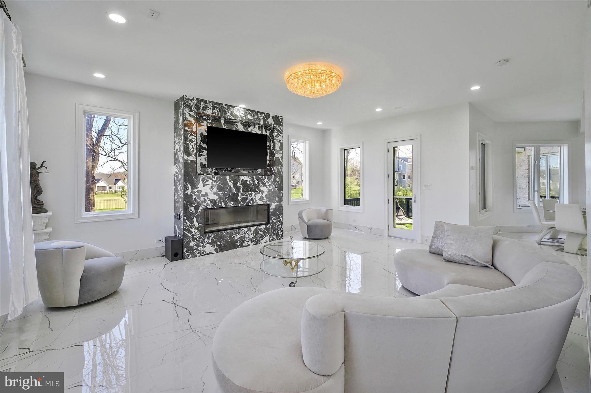 ASH GROVE - Residential