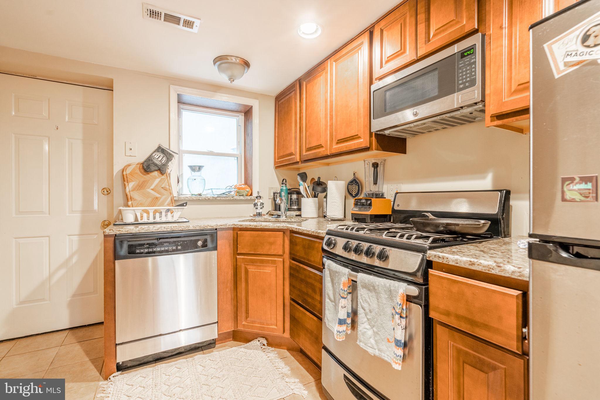 NORTHERN LIBERTIES - Residential Lease