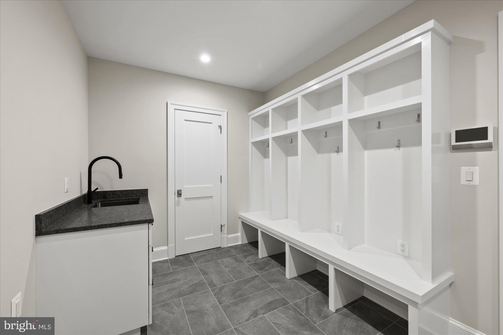 EDGEMOOR - Residential