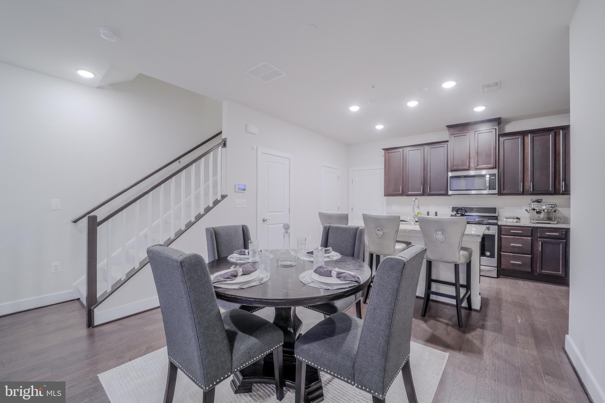 CENTURY ROW - Residential