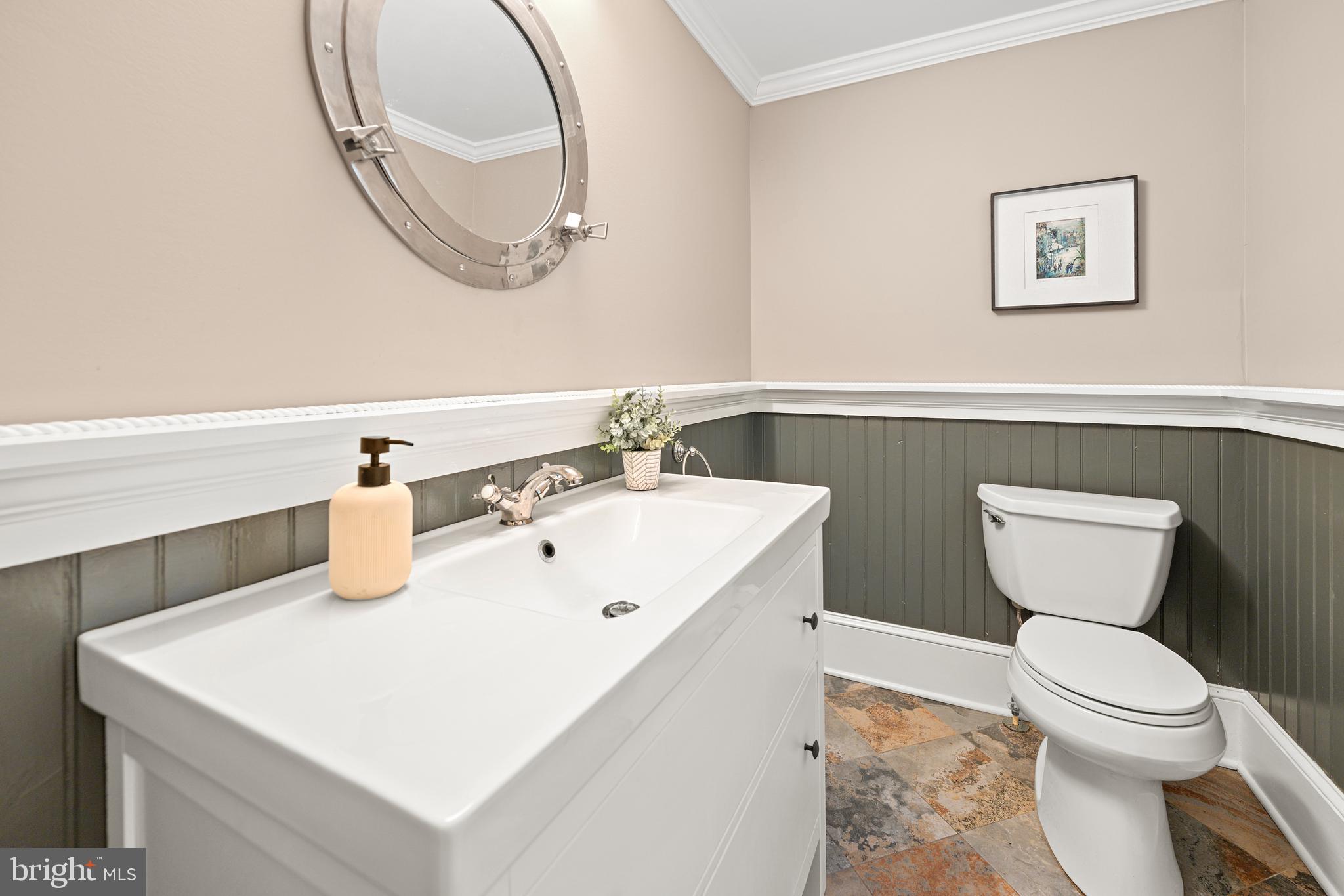 ARLINGTON HEIGHTS - Residential