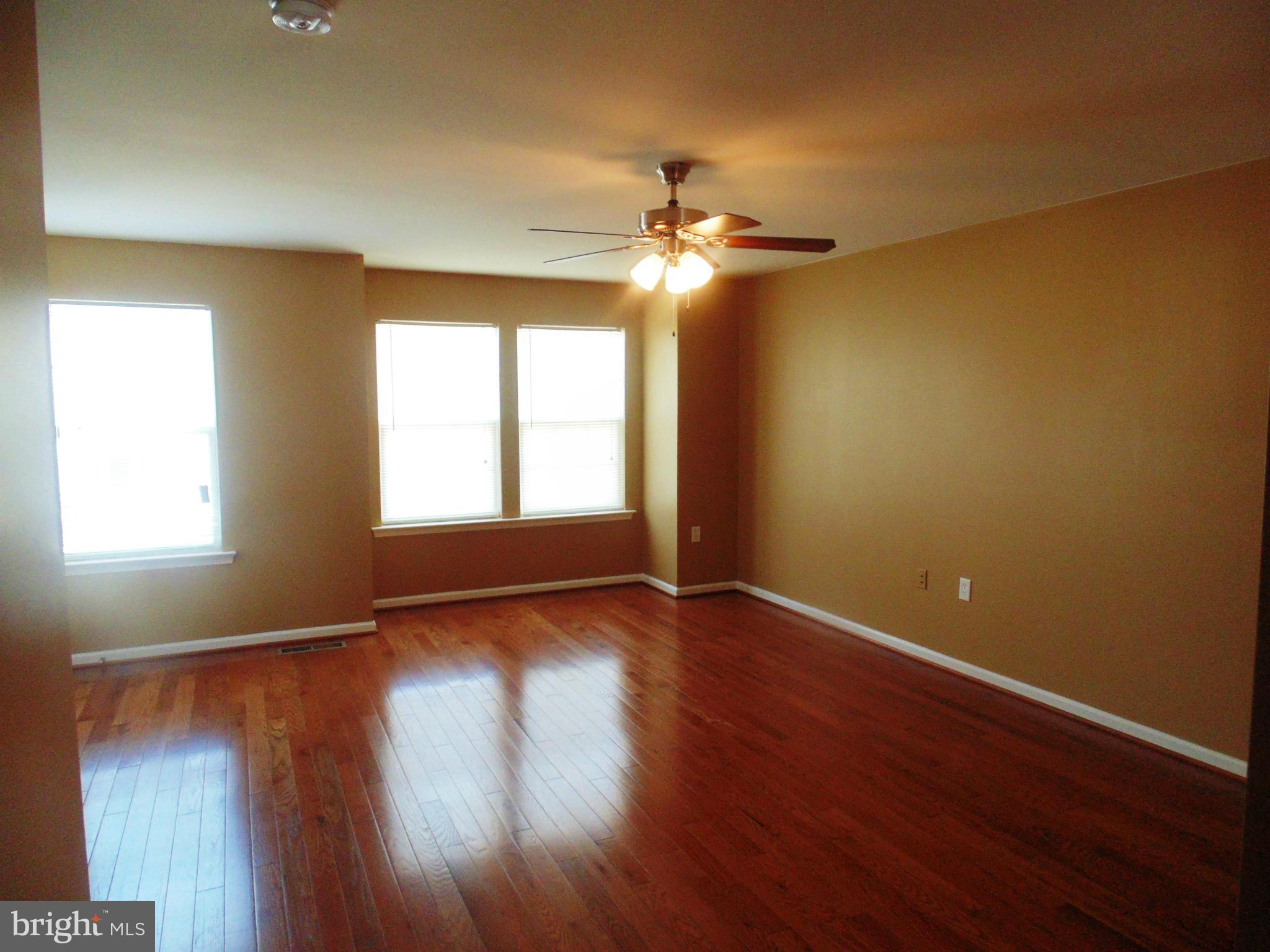 PLEASANT VIEW - Residential Lease