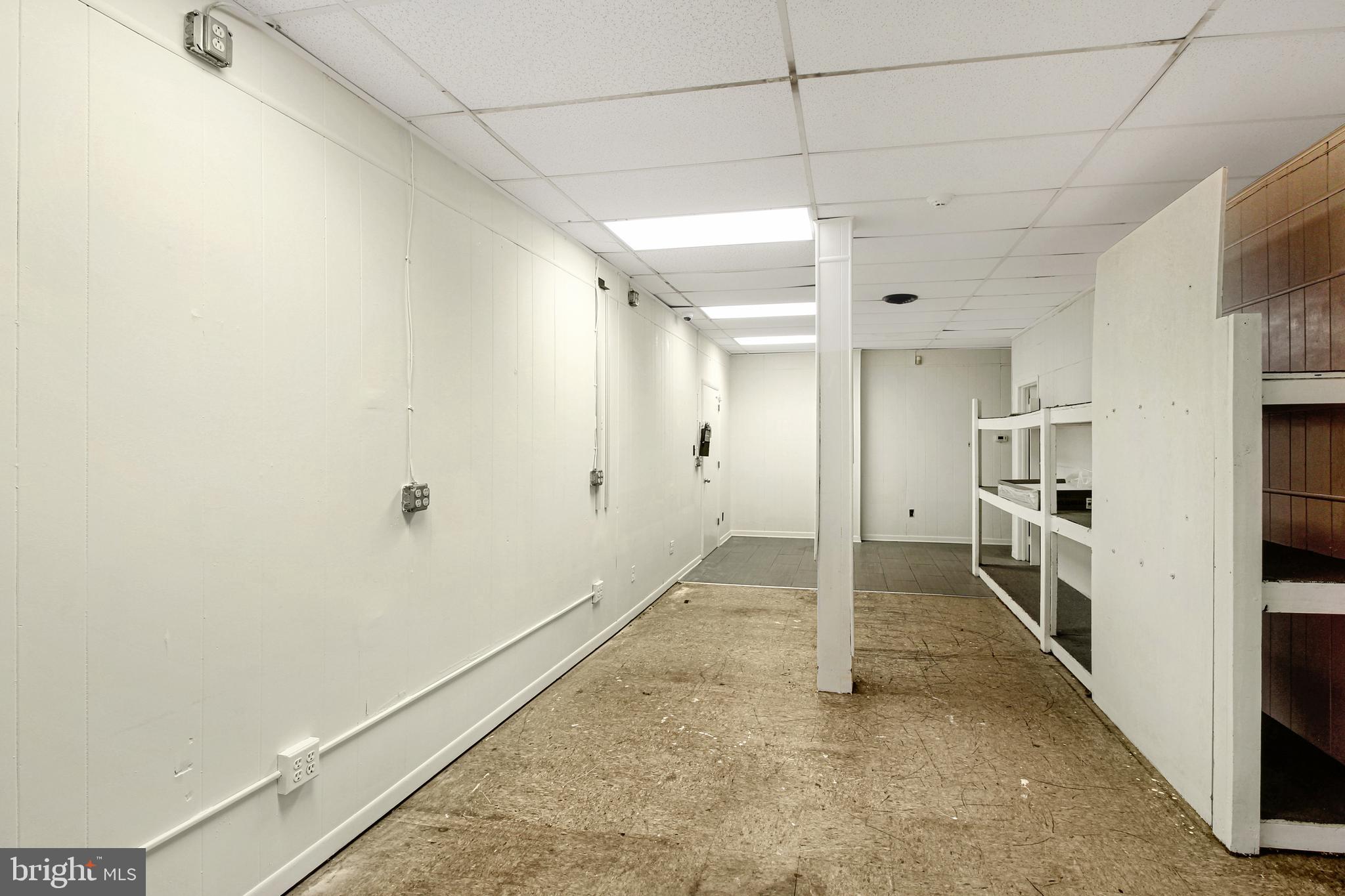 WOODSIDE PARK - Commercial Lease