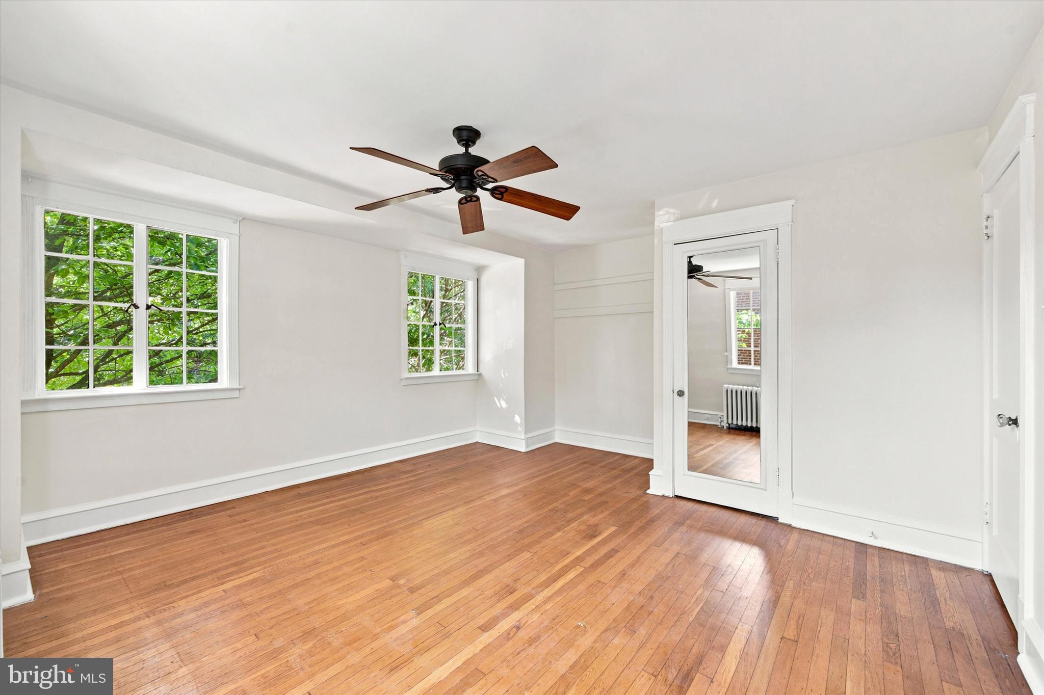 EAST FALLS - Residential