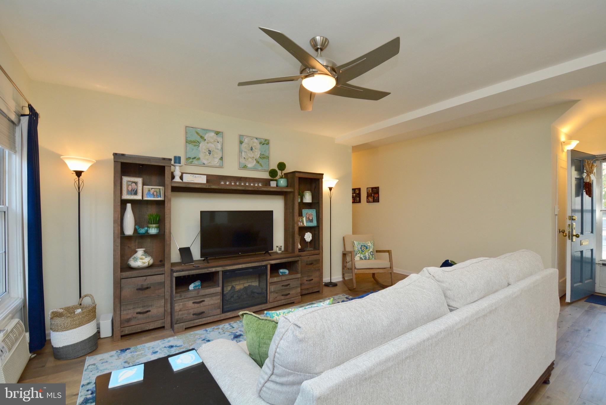 PARK  FAIRFAX - Residential Lease
