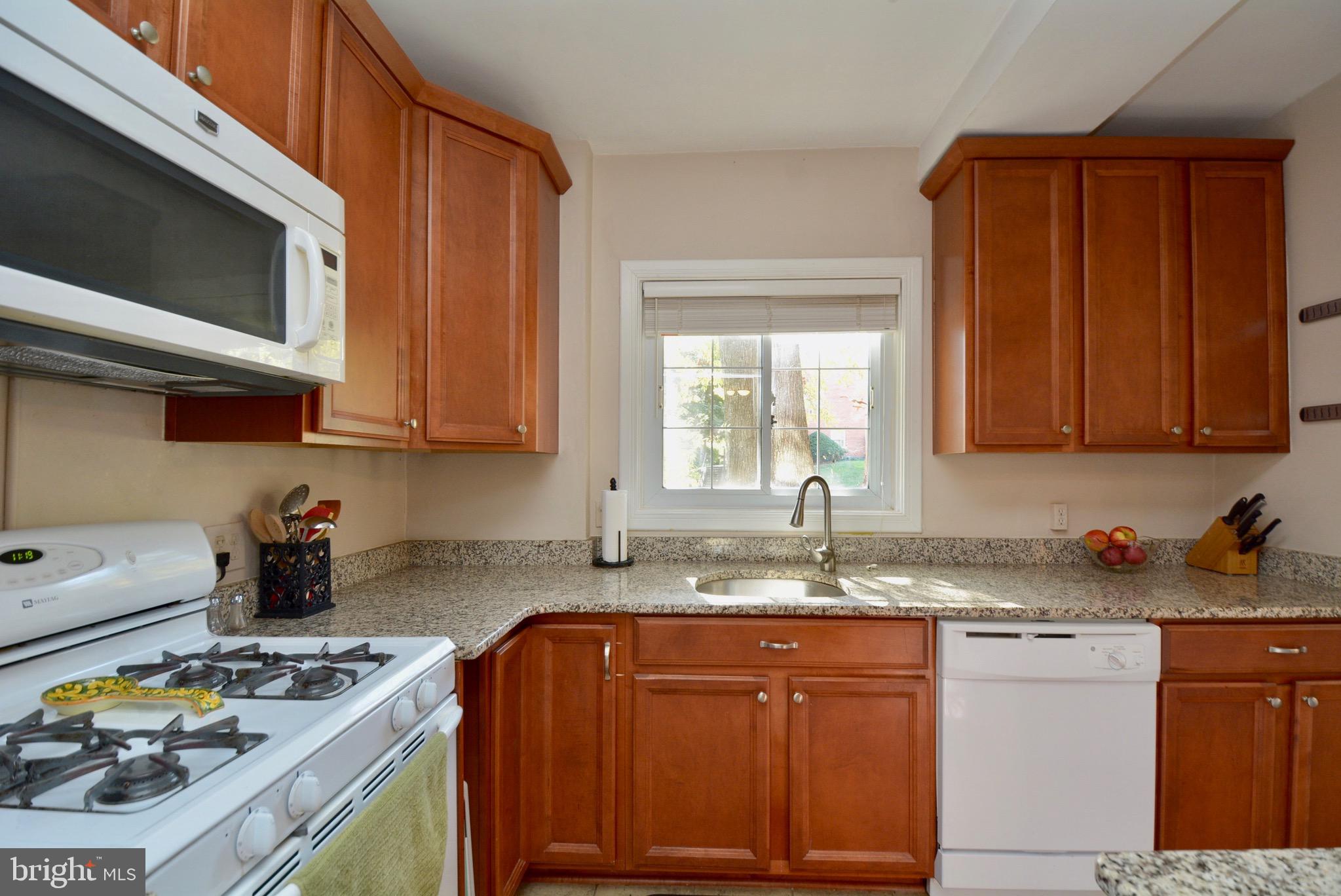 PARK  FAIRFAX - Residential Lease
