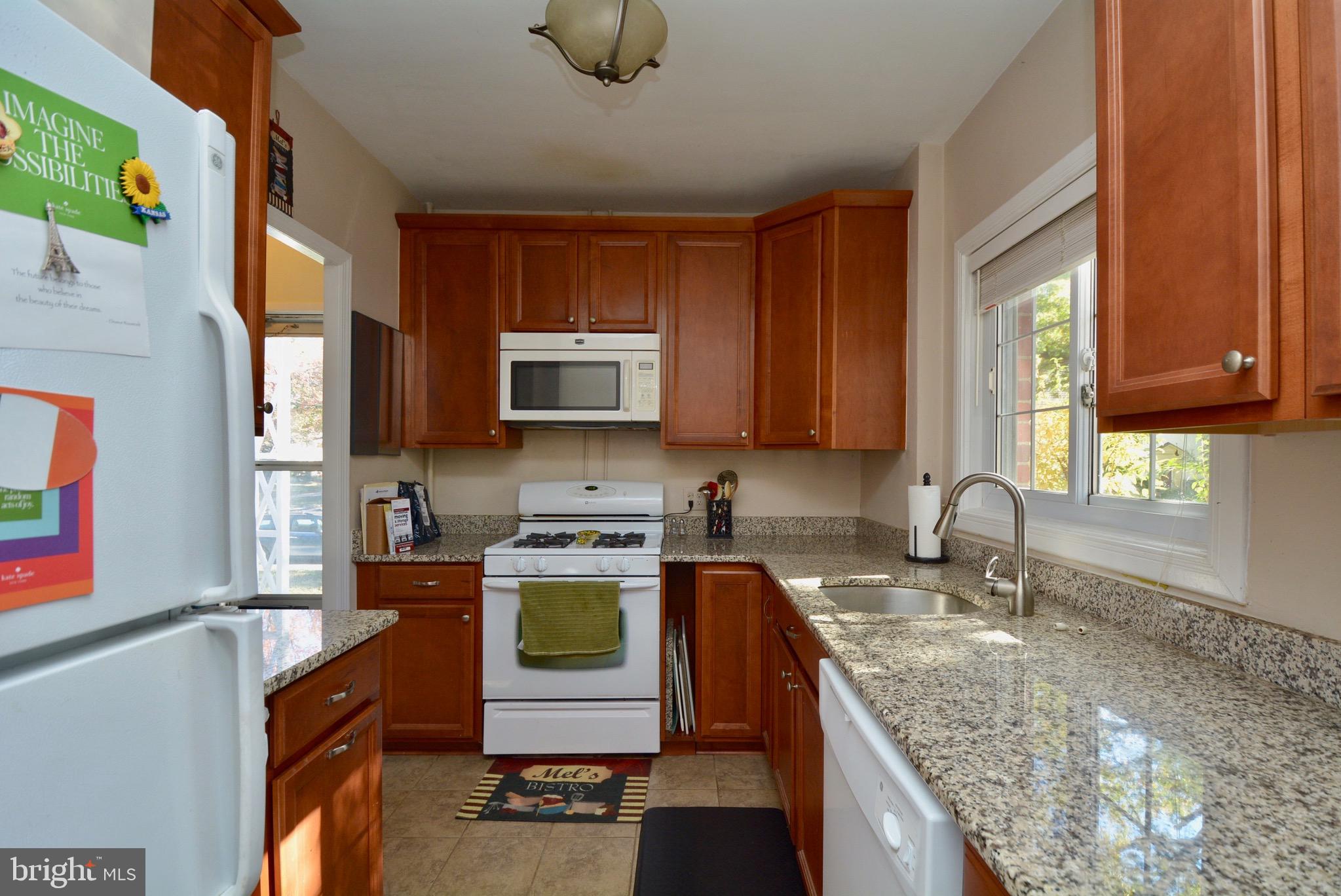 PARK  FAIRFAX - Residential Lease