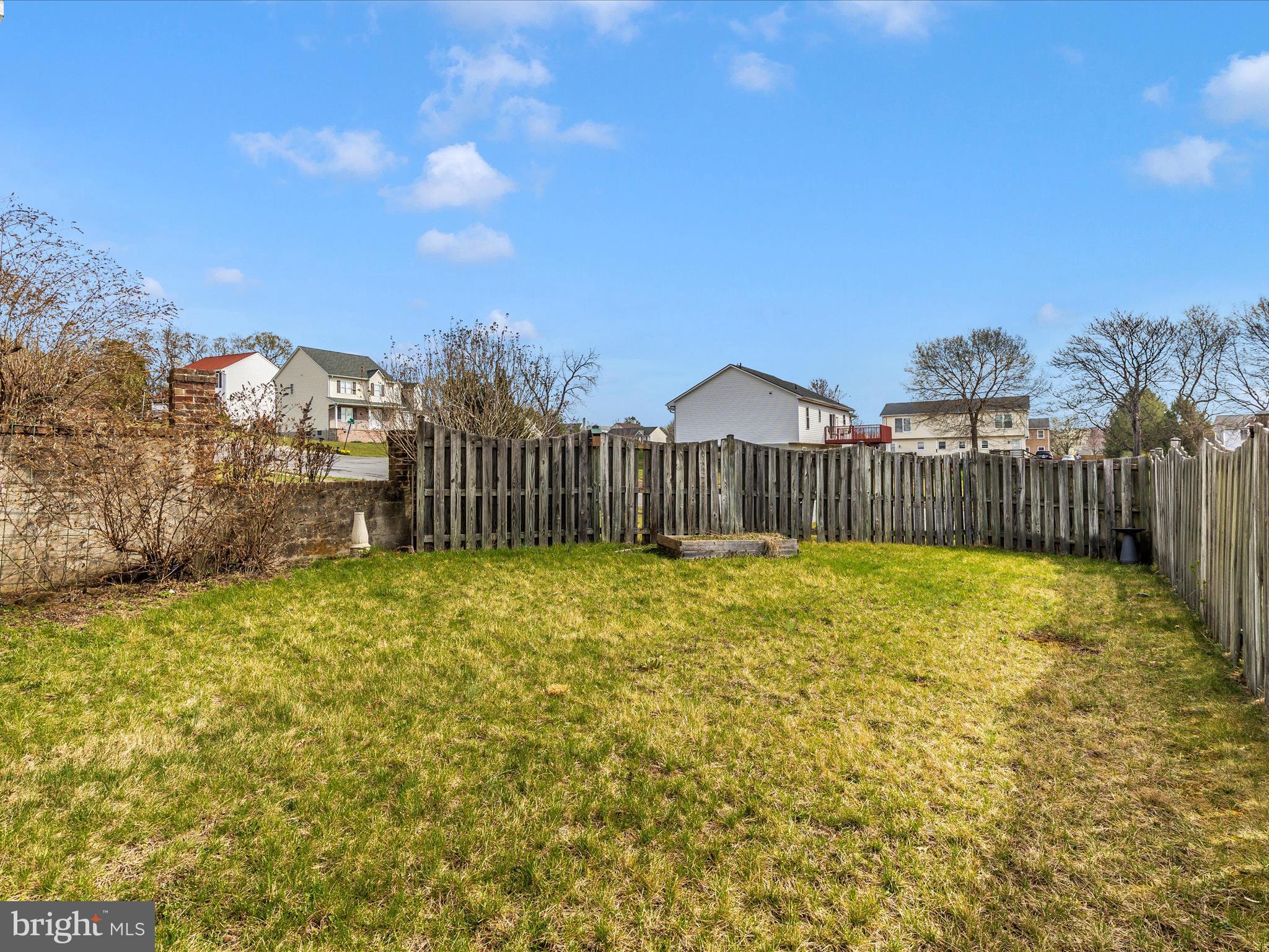 EMMIT RIDGE - Residential