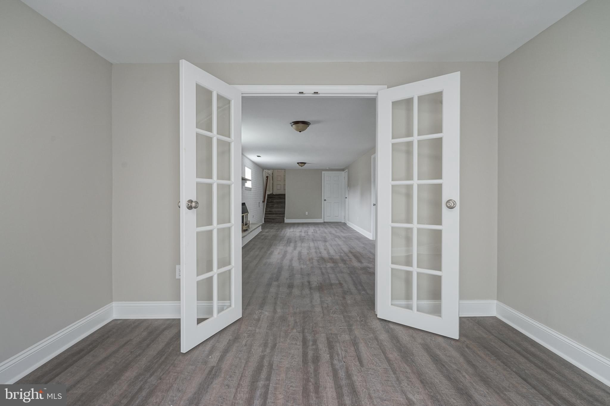 SOMERTON - Residential