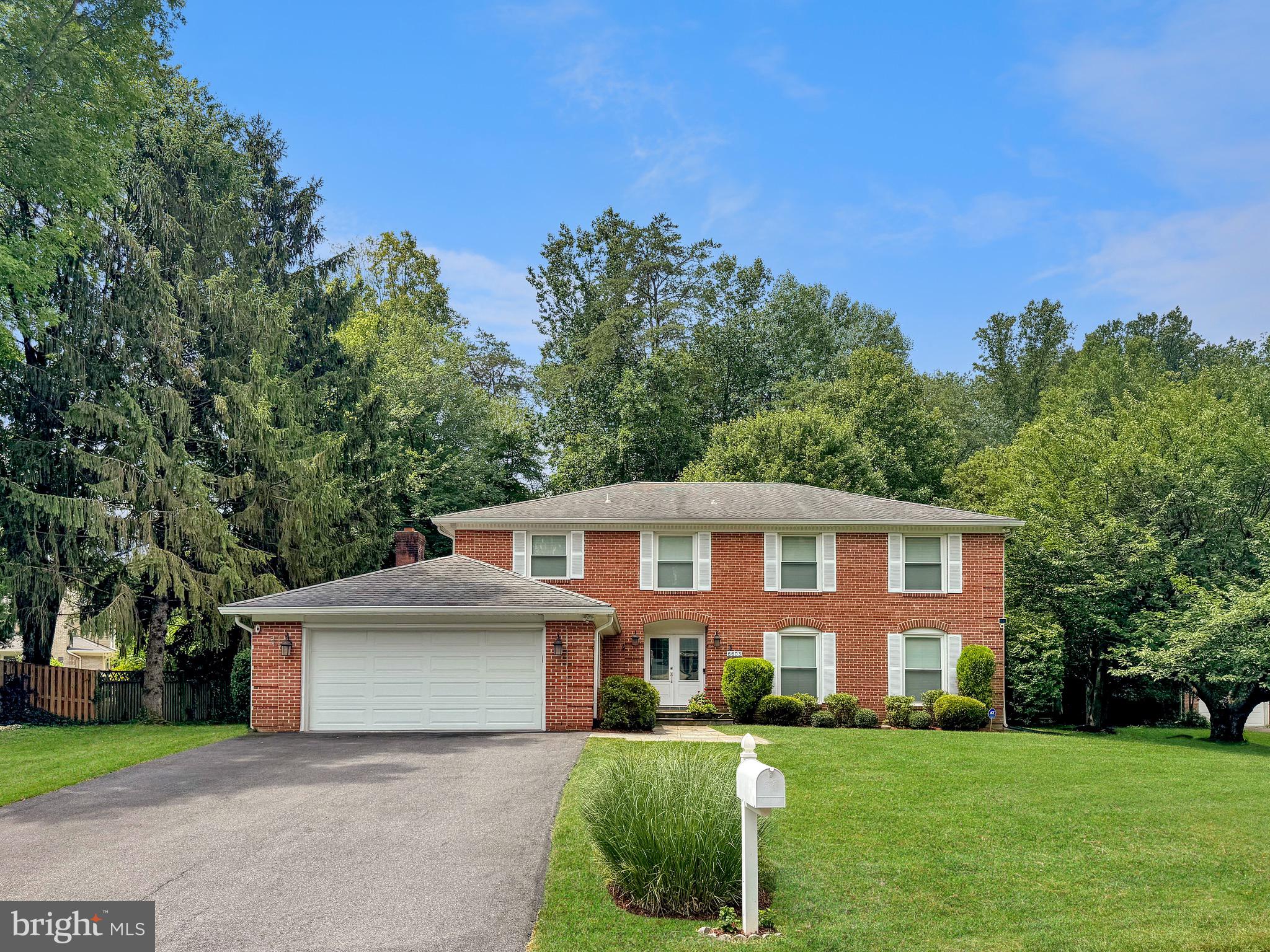 LANGLEY OAKS - Residential