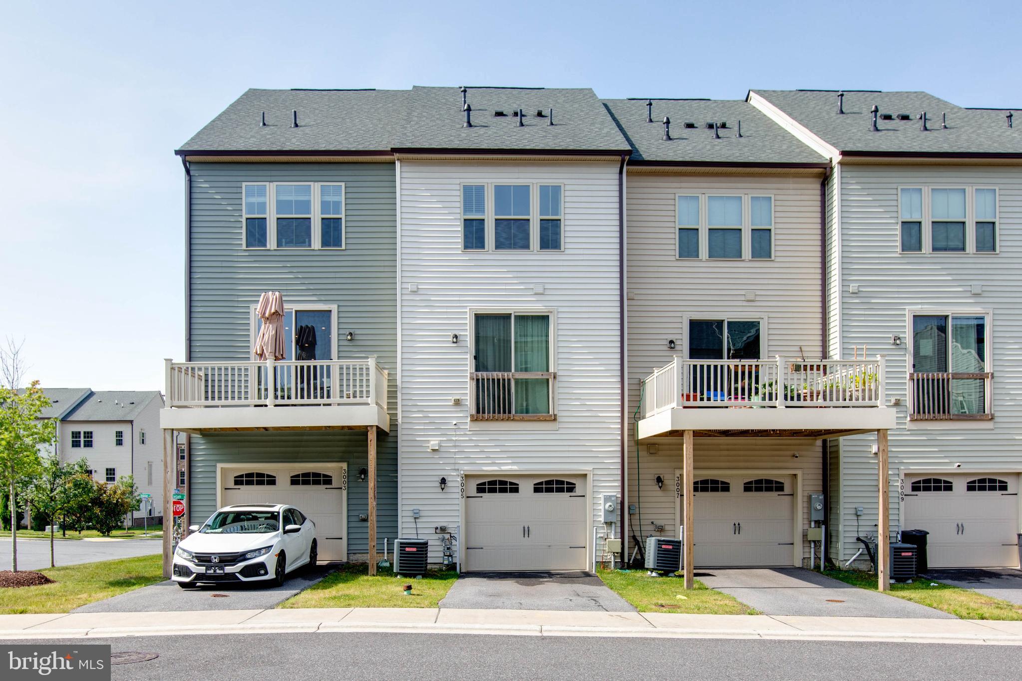 PARKSIDE - Residential