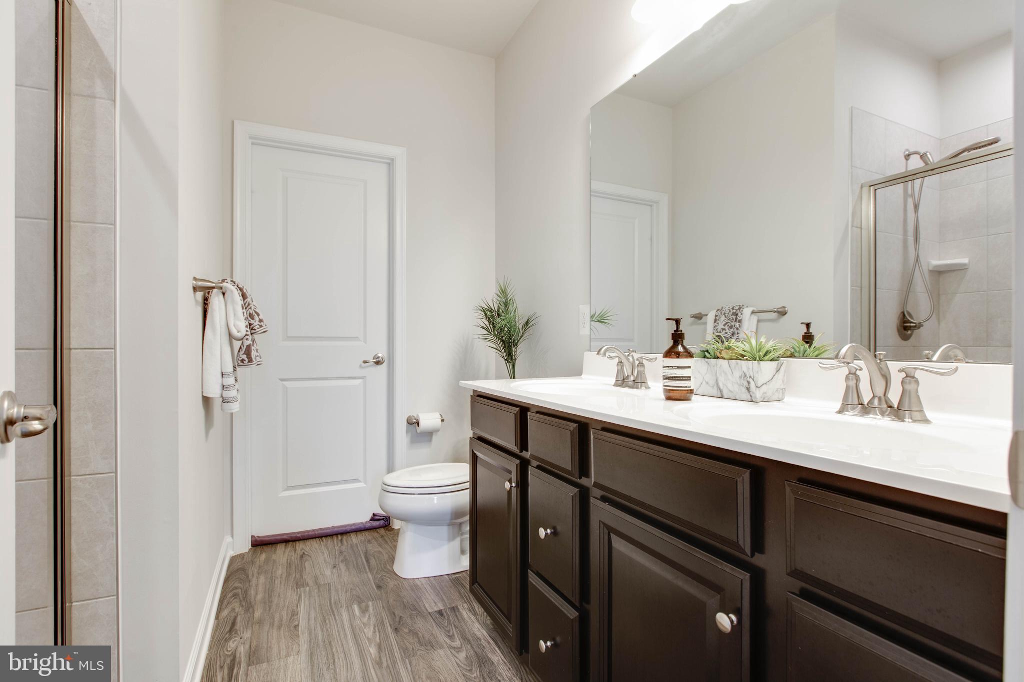 PARKSIDE - Residential