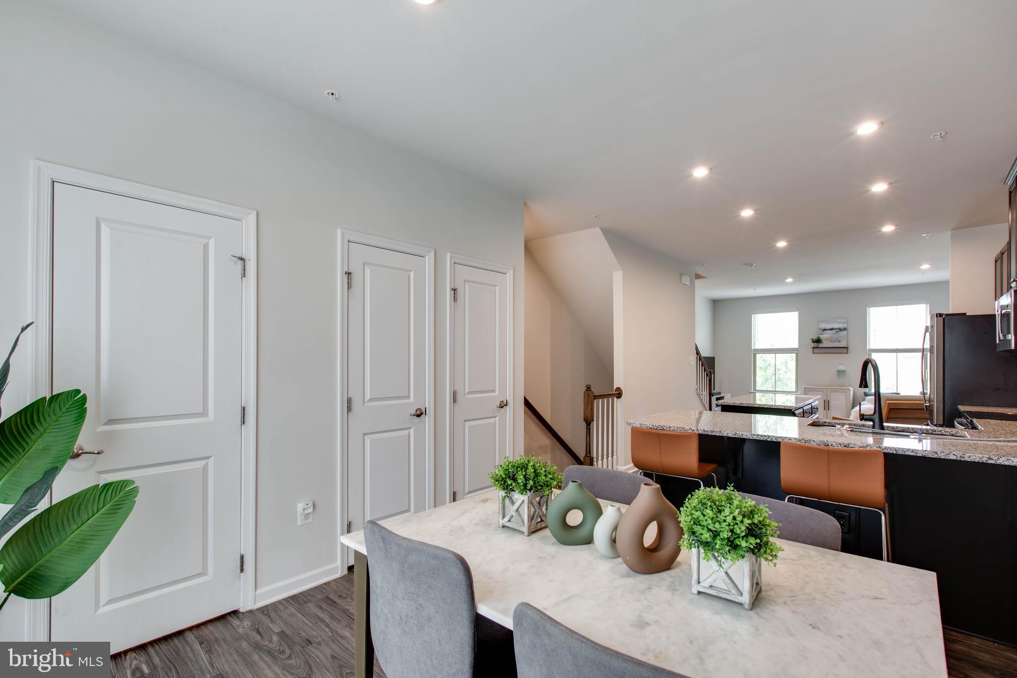 PARKSIDE - Residential