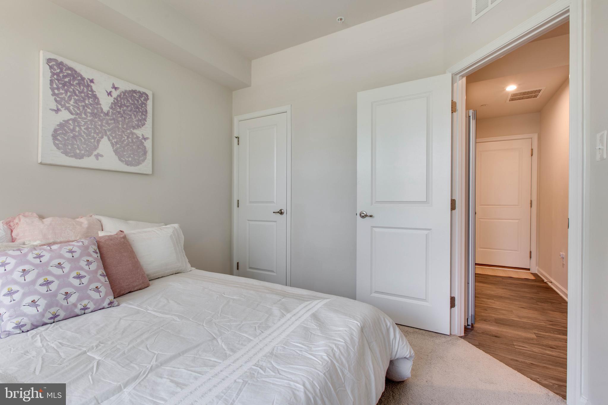PARKSIDE - Residential