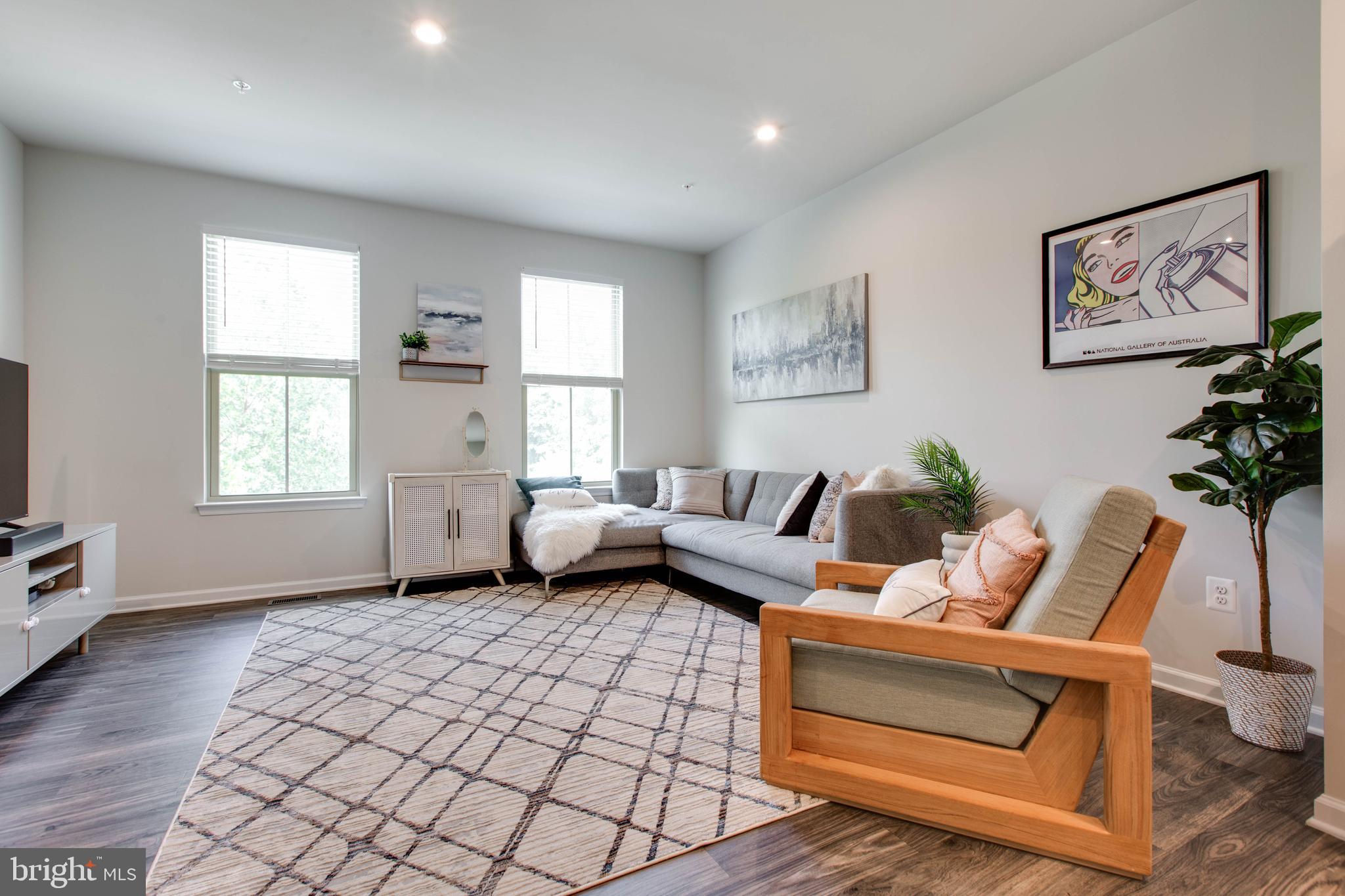PARKSIDE - Residential