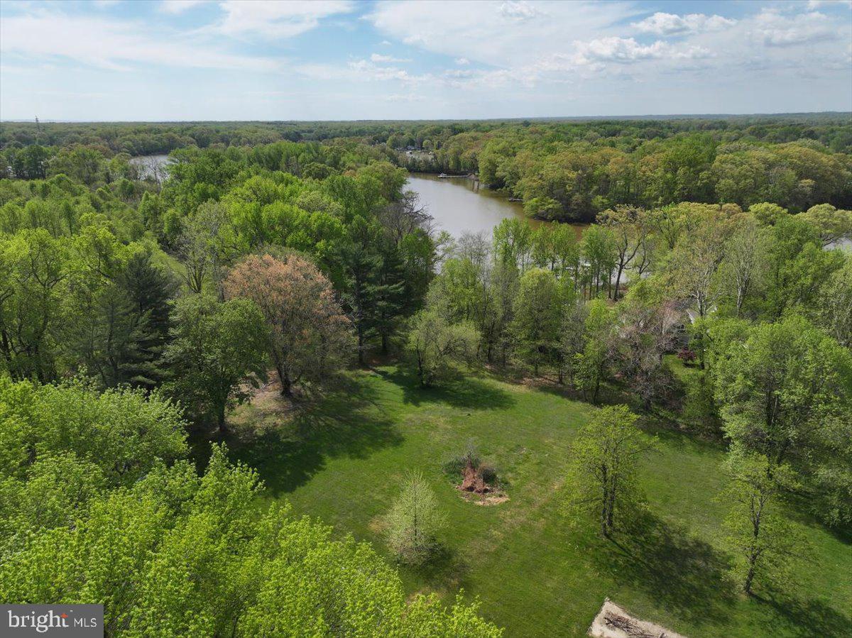 WEST RIVER - Land
