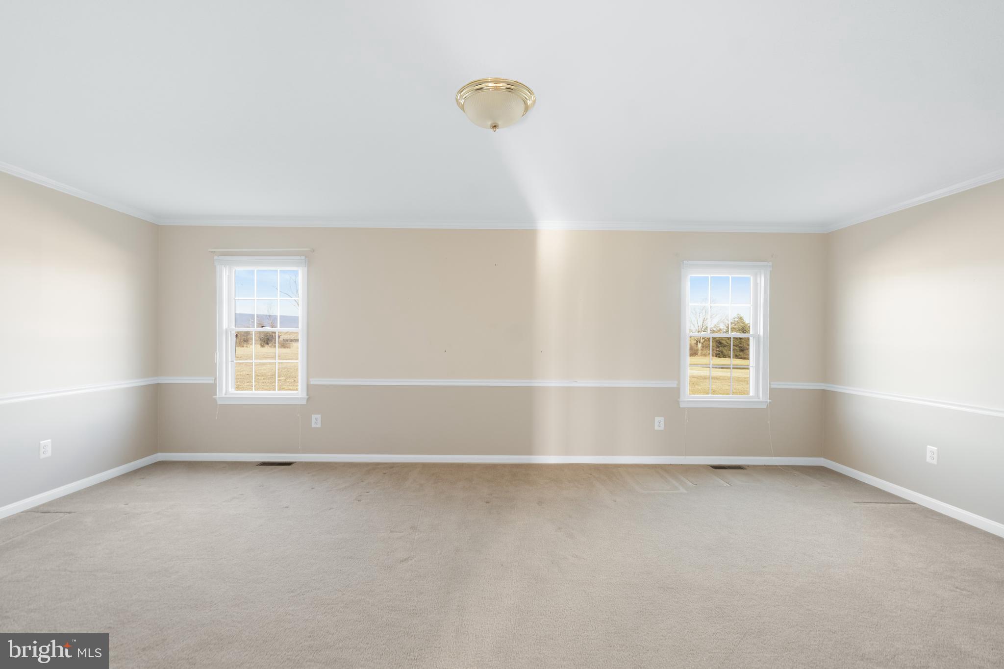 WINDSOR FARMS - Residential