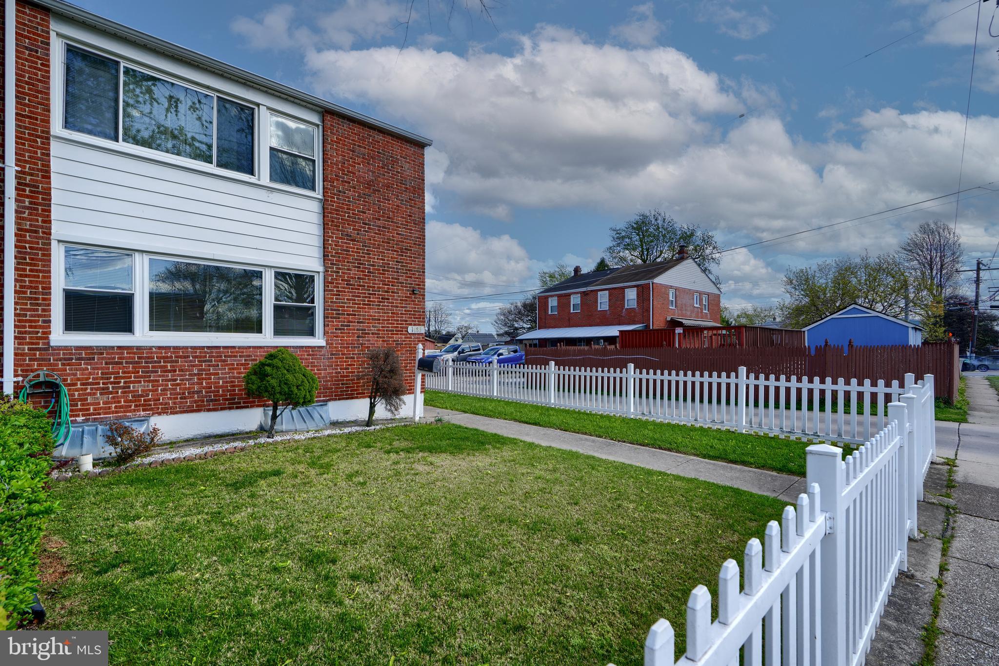 EASTCREST - Residential