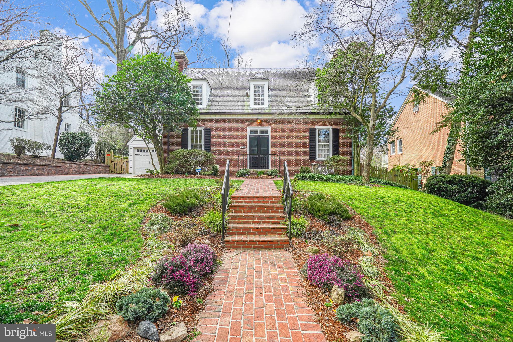 WESTMORELAND HILLS - Residential