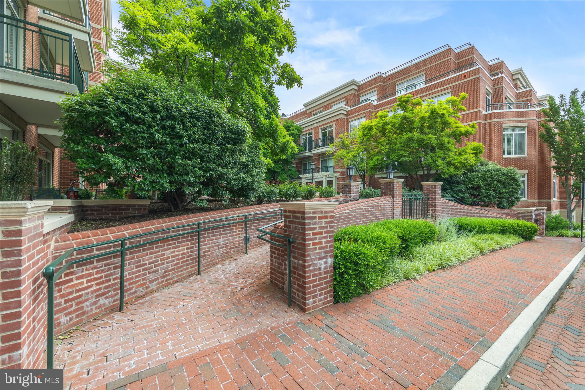 ACTONS LANDING CONDOS - Residential