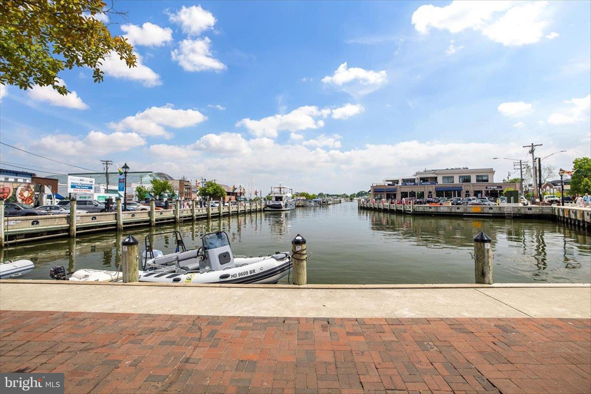 ACTONS LANDING CONDOS - Residential