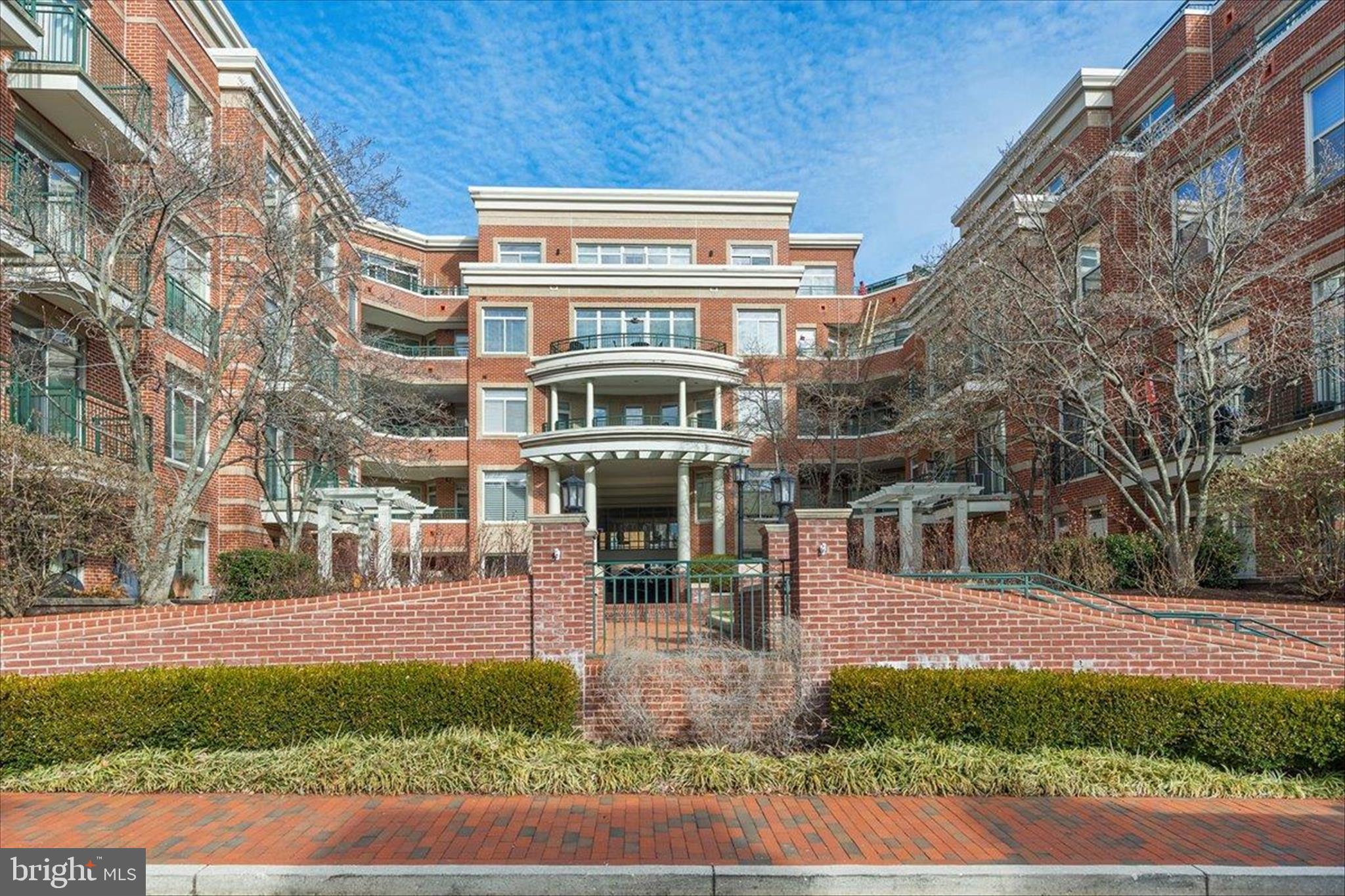 ACTONS LANDING CONDOS - Residential