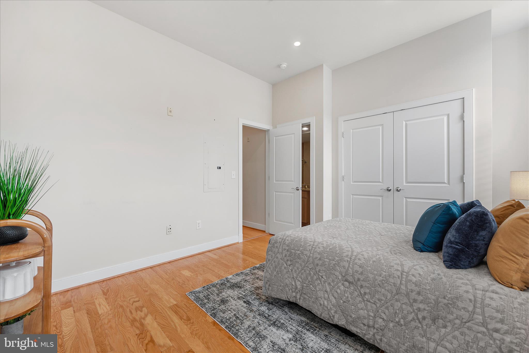 ACTONS LANDING CONDOS - Residential
