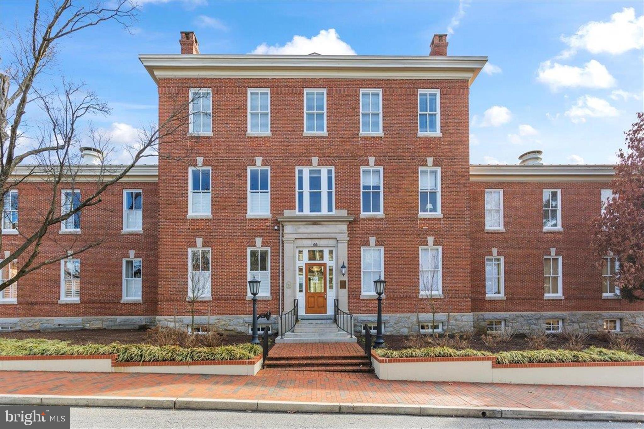 ACTONS LANDING CONDOS - Residential