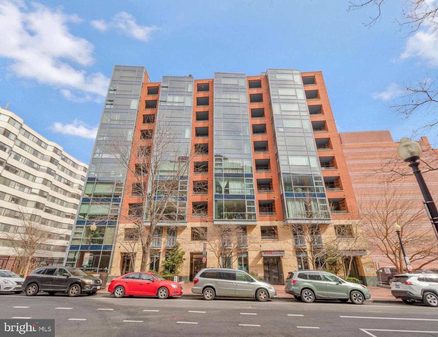 MT VERNON SQUARE - Residential