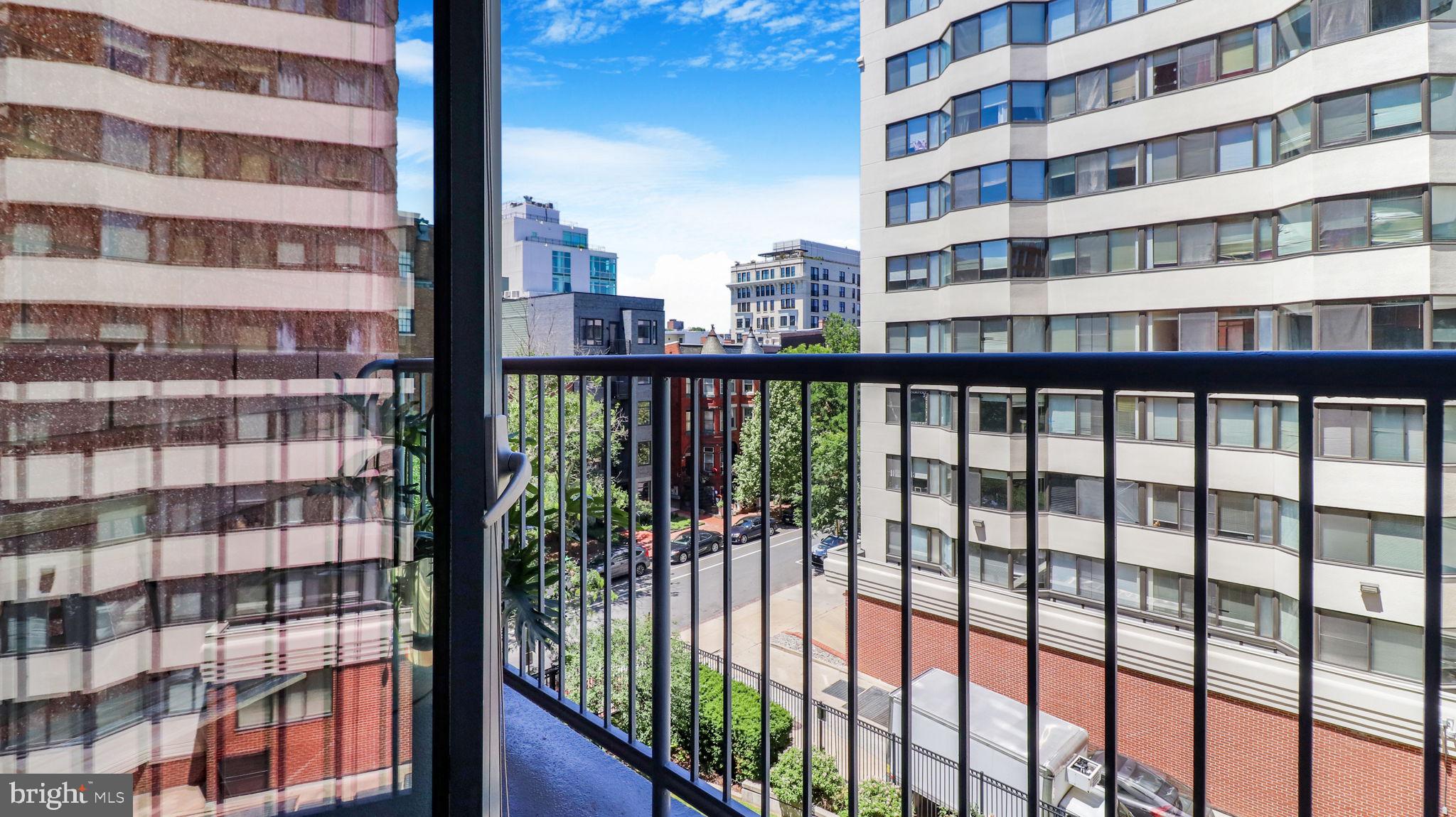 MT VERNON SQUARE - Residential