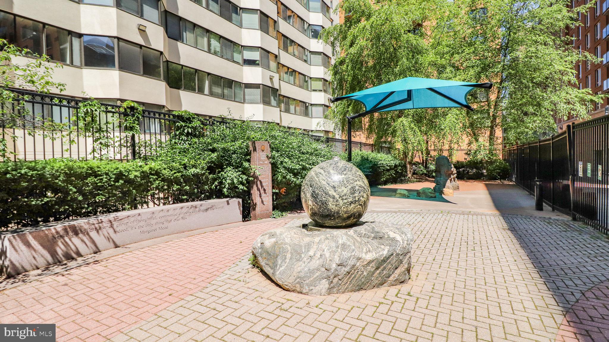 MT VERNON SQUARE - Residential