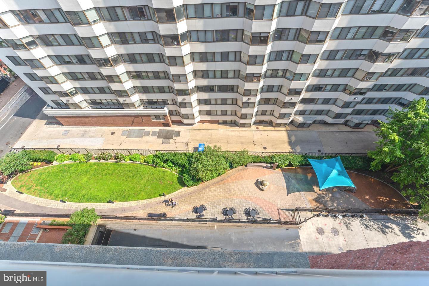 MT VERNON SQUARE - Residential