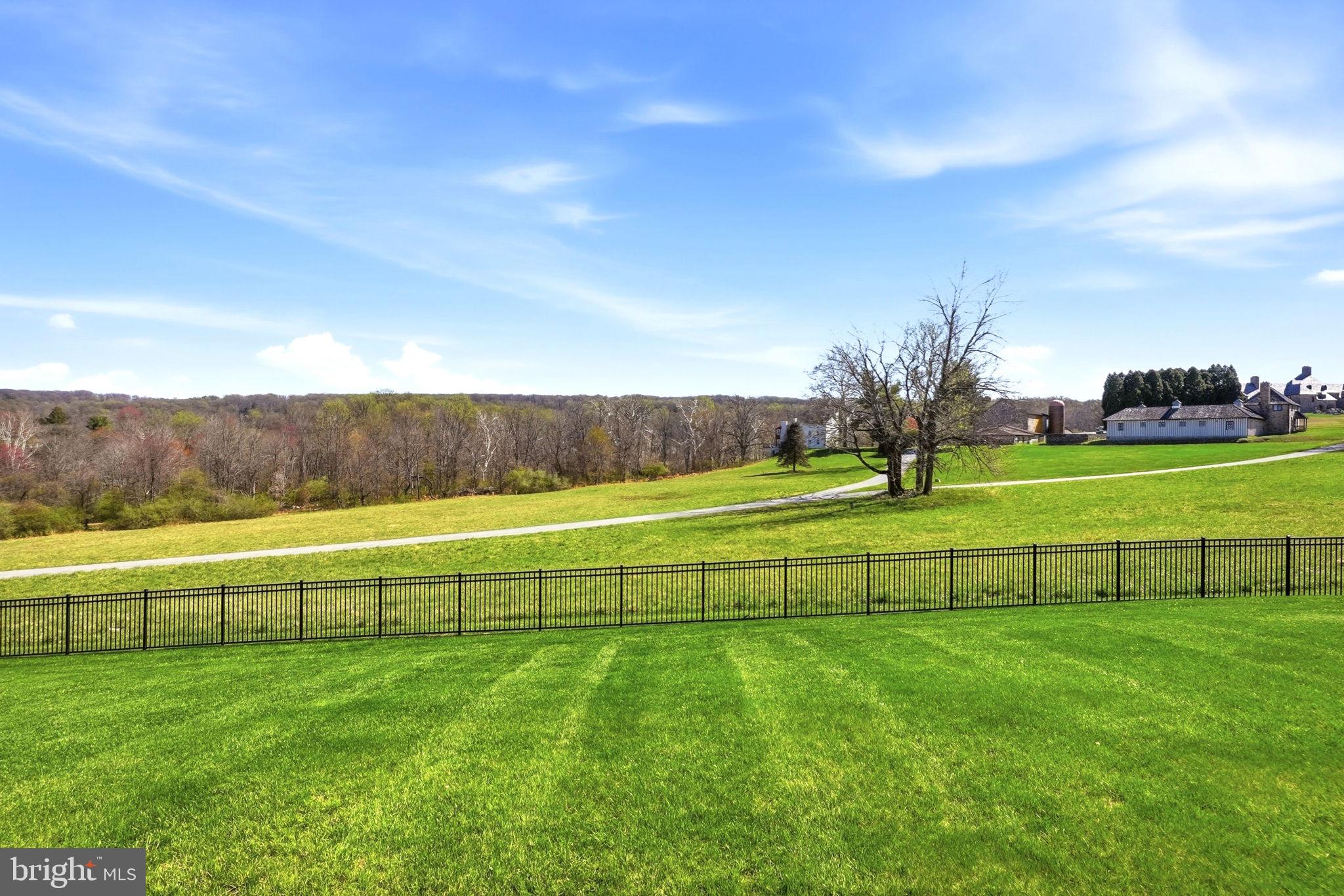 CEDAR RUN - Residential