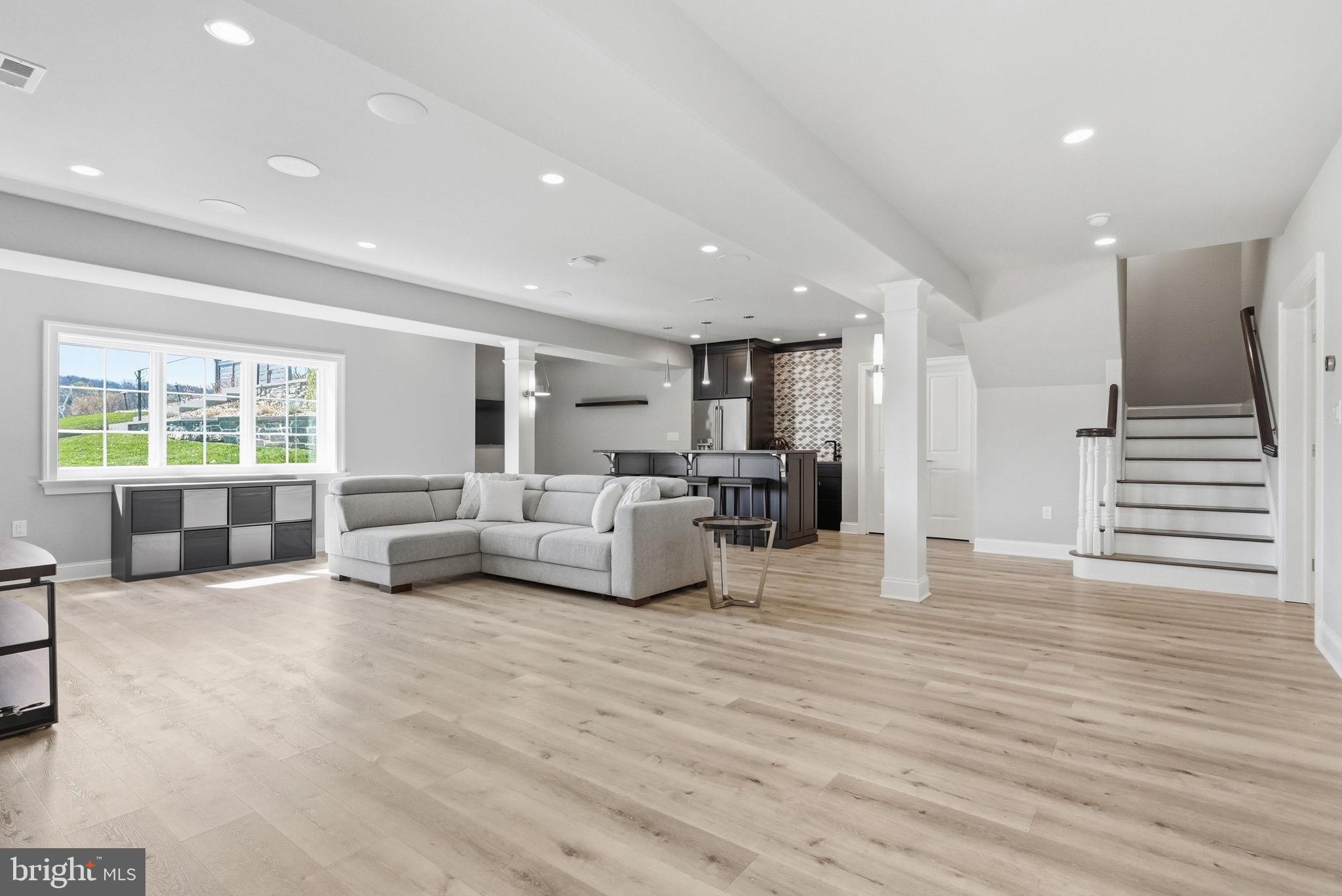 CEDAR RUN - Residential