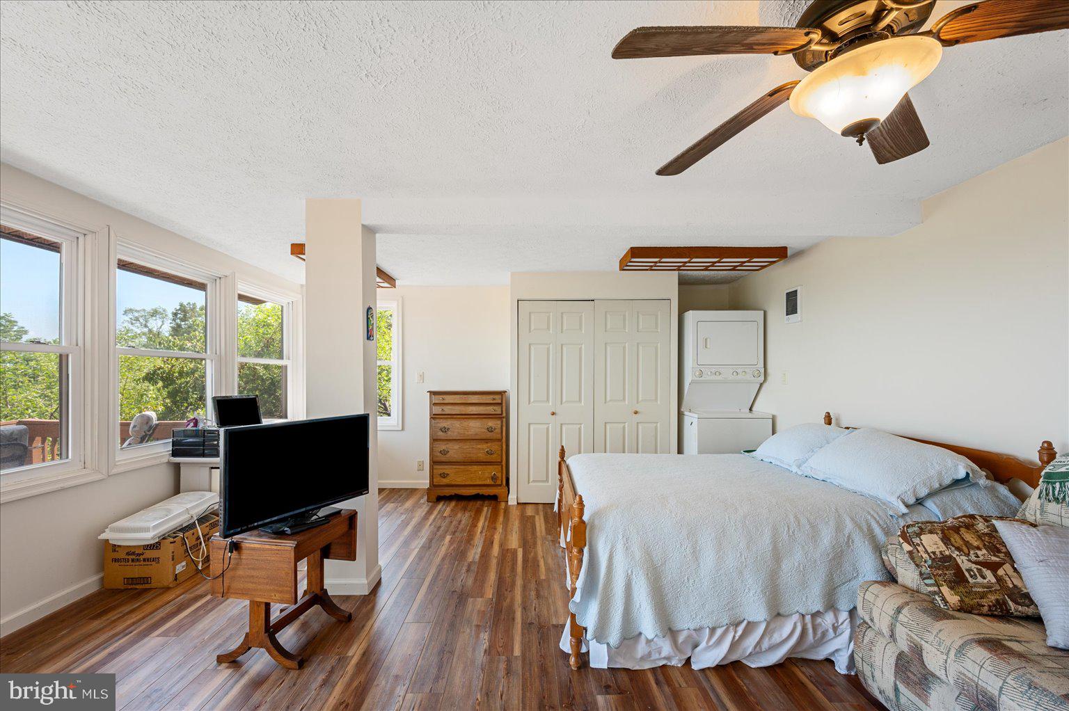 SUNDANCE - Residential