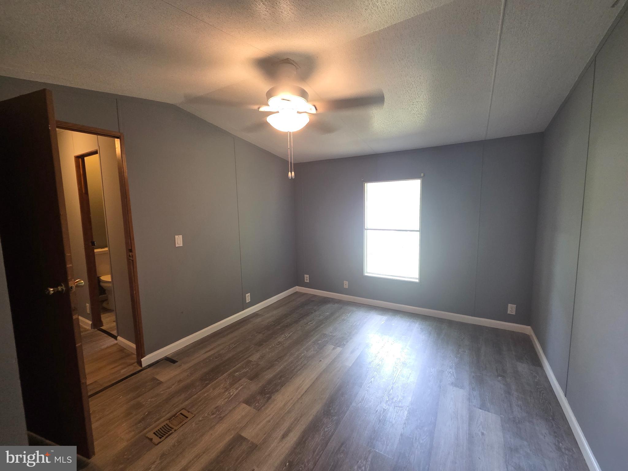 SPRING VALLEY MOBILE HOME PARK - Residential