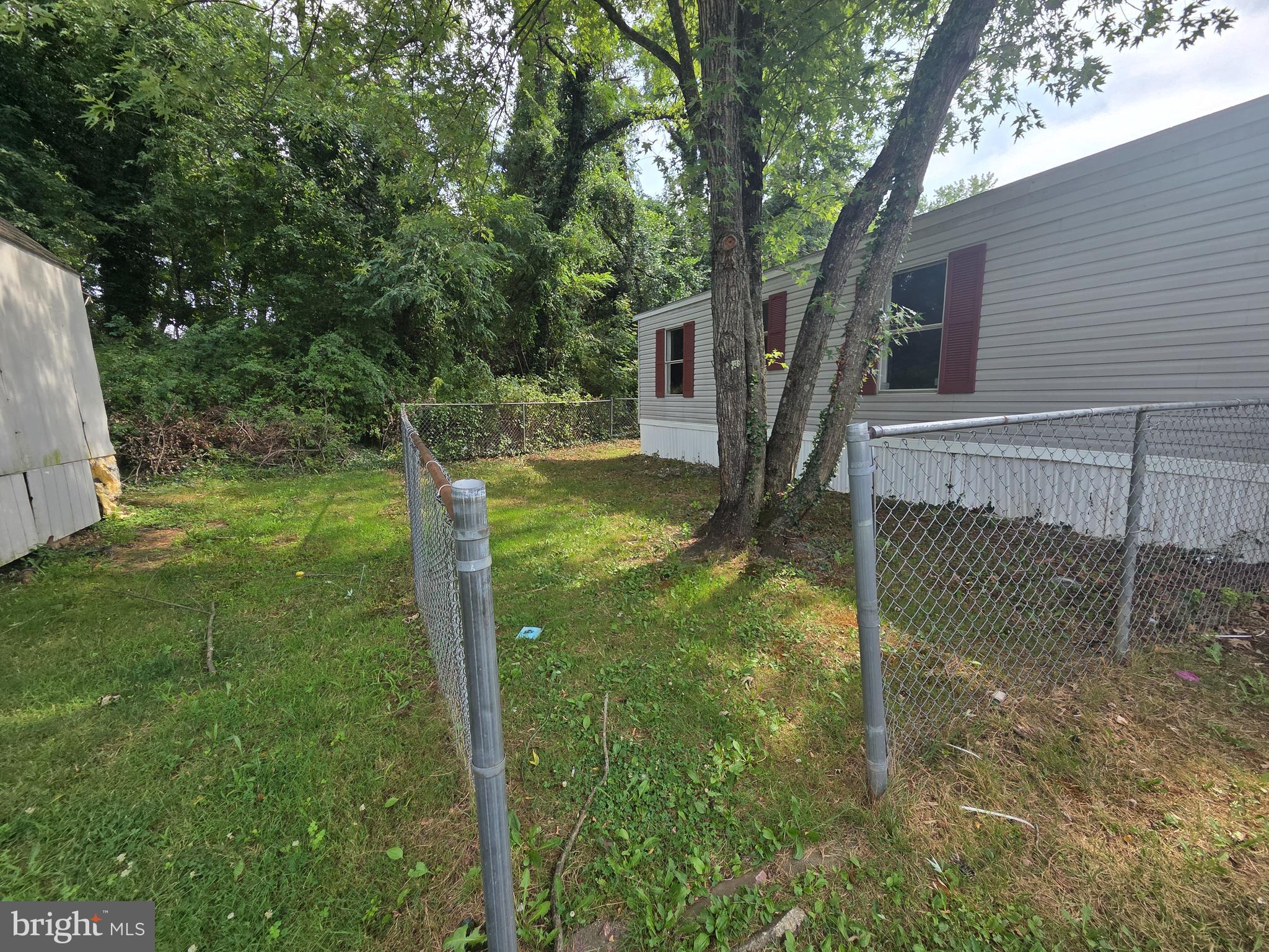 SPRING VALLEY MOBILE HOME PARK - Residential