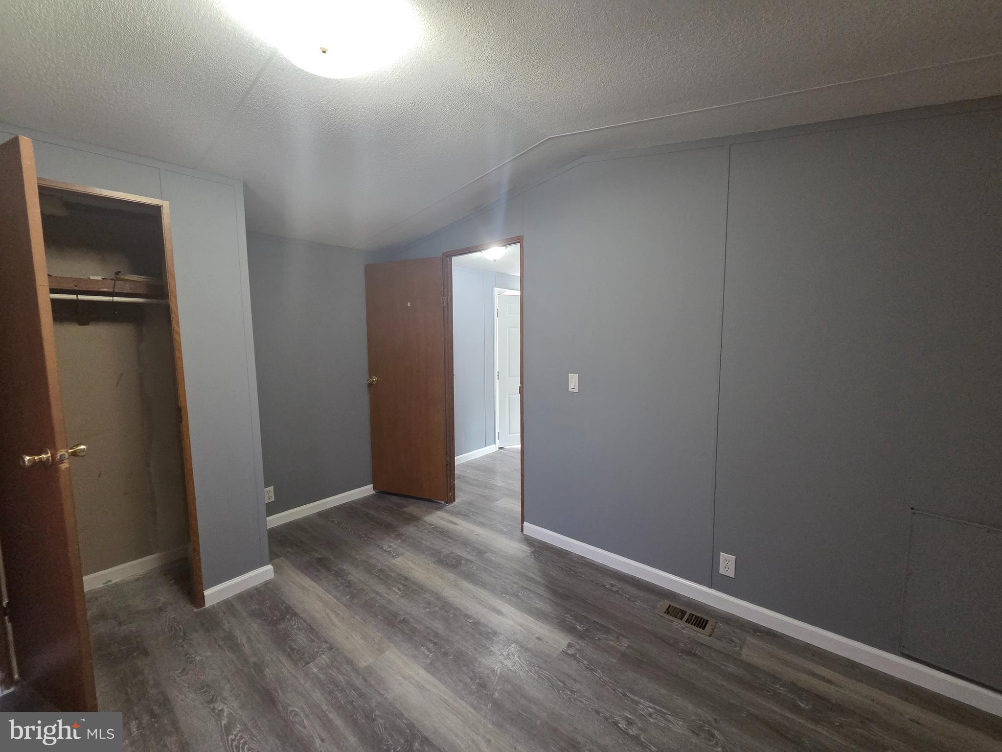 SPRING VALLEY MOBILE HOME PARK - Residential