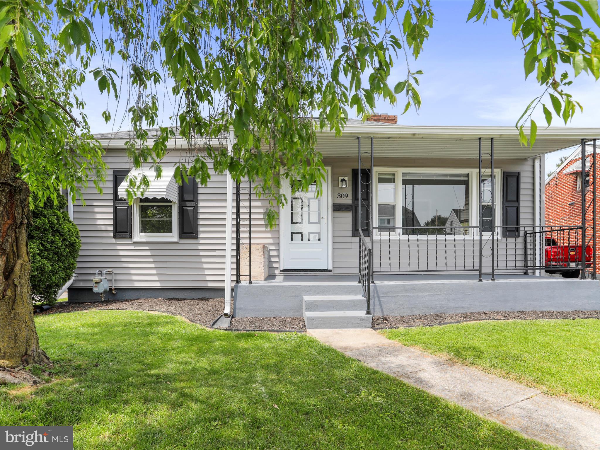 HAGERSTOWN - Residential