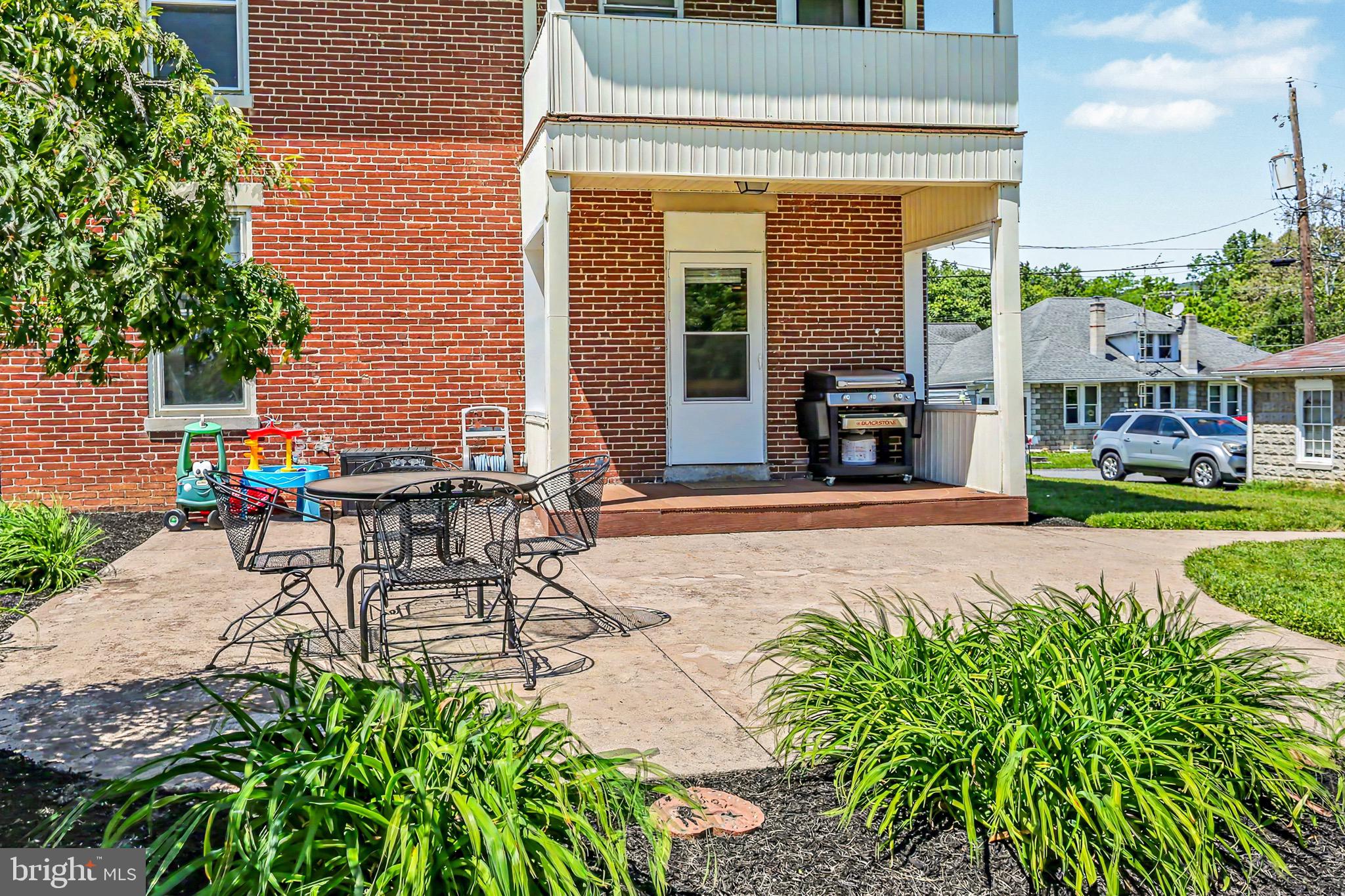 DILLSBURG - Residential