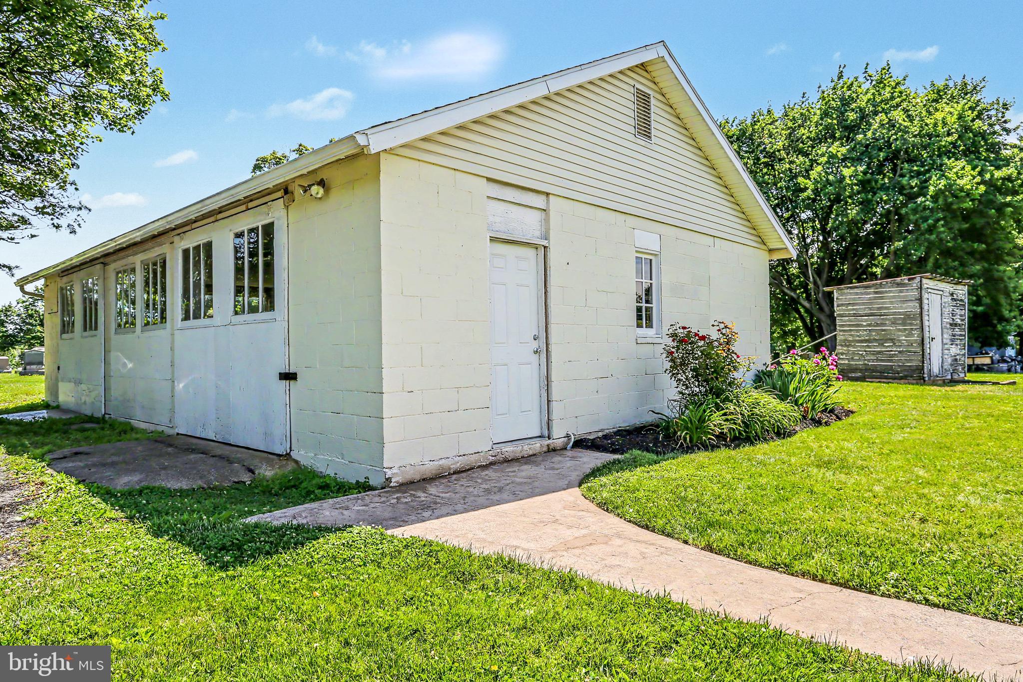 DILLSBURG - Residential