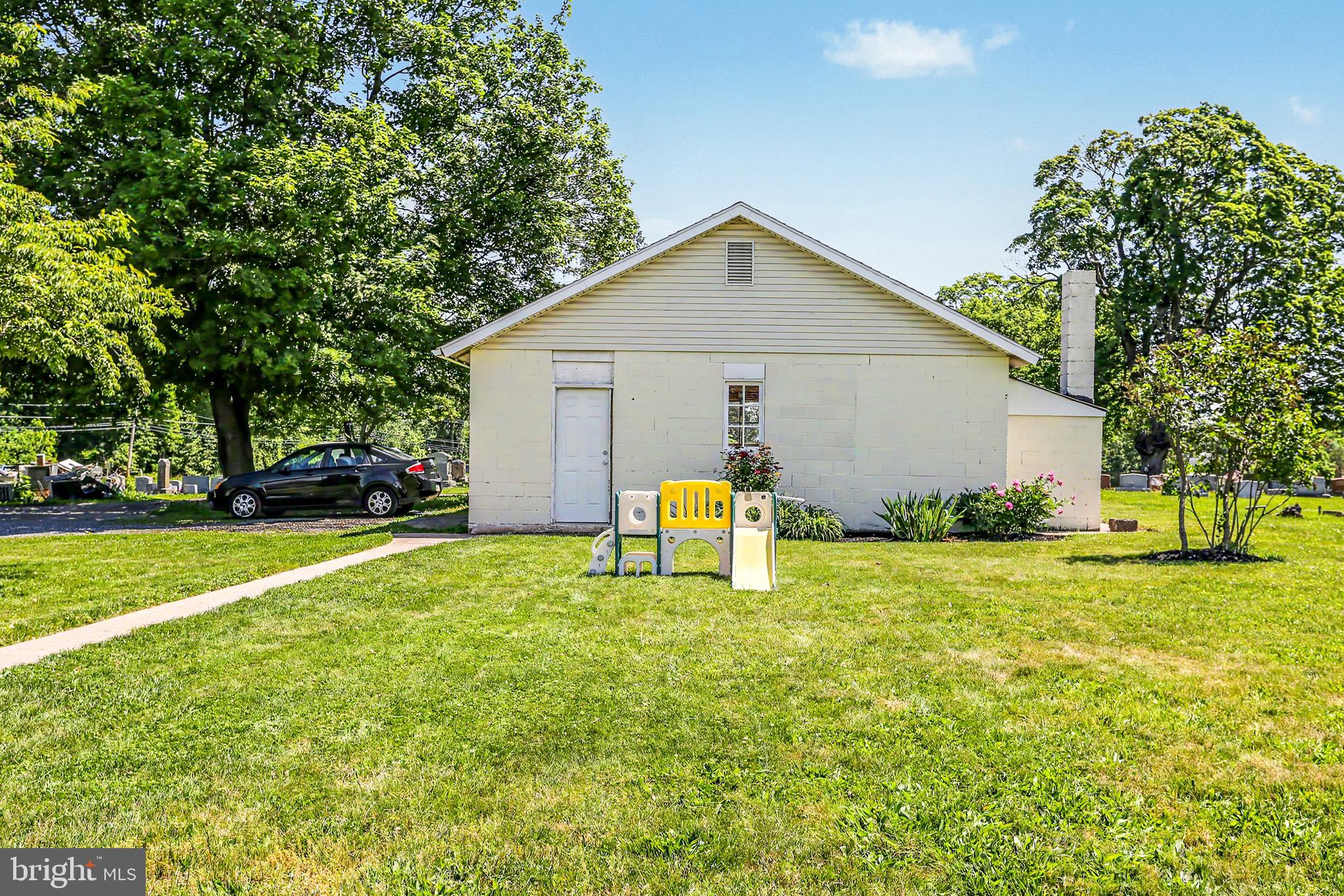 DILLSBURG - Residential